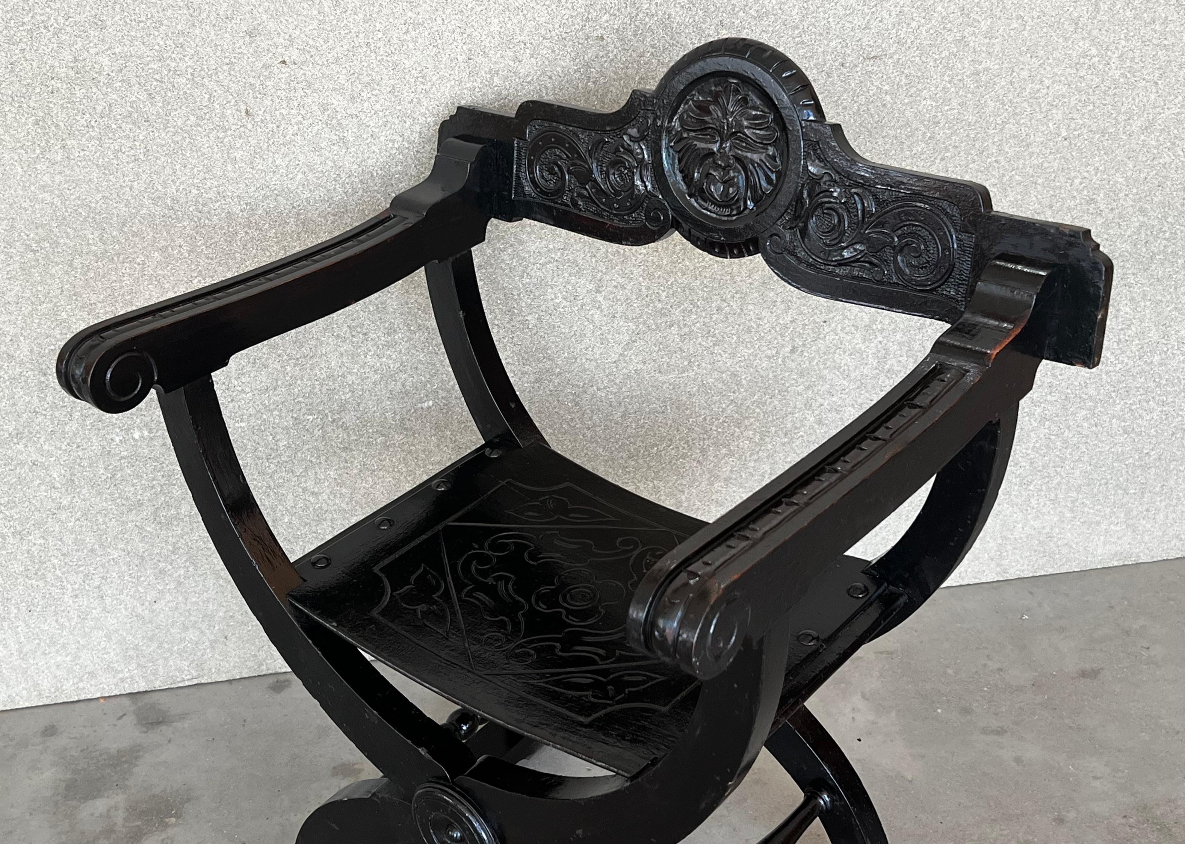 Hand-Carved 19th Century Pair of Carved Walnut Tooled Leather Savonarola Bench or Settee For Sale