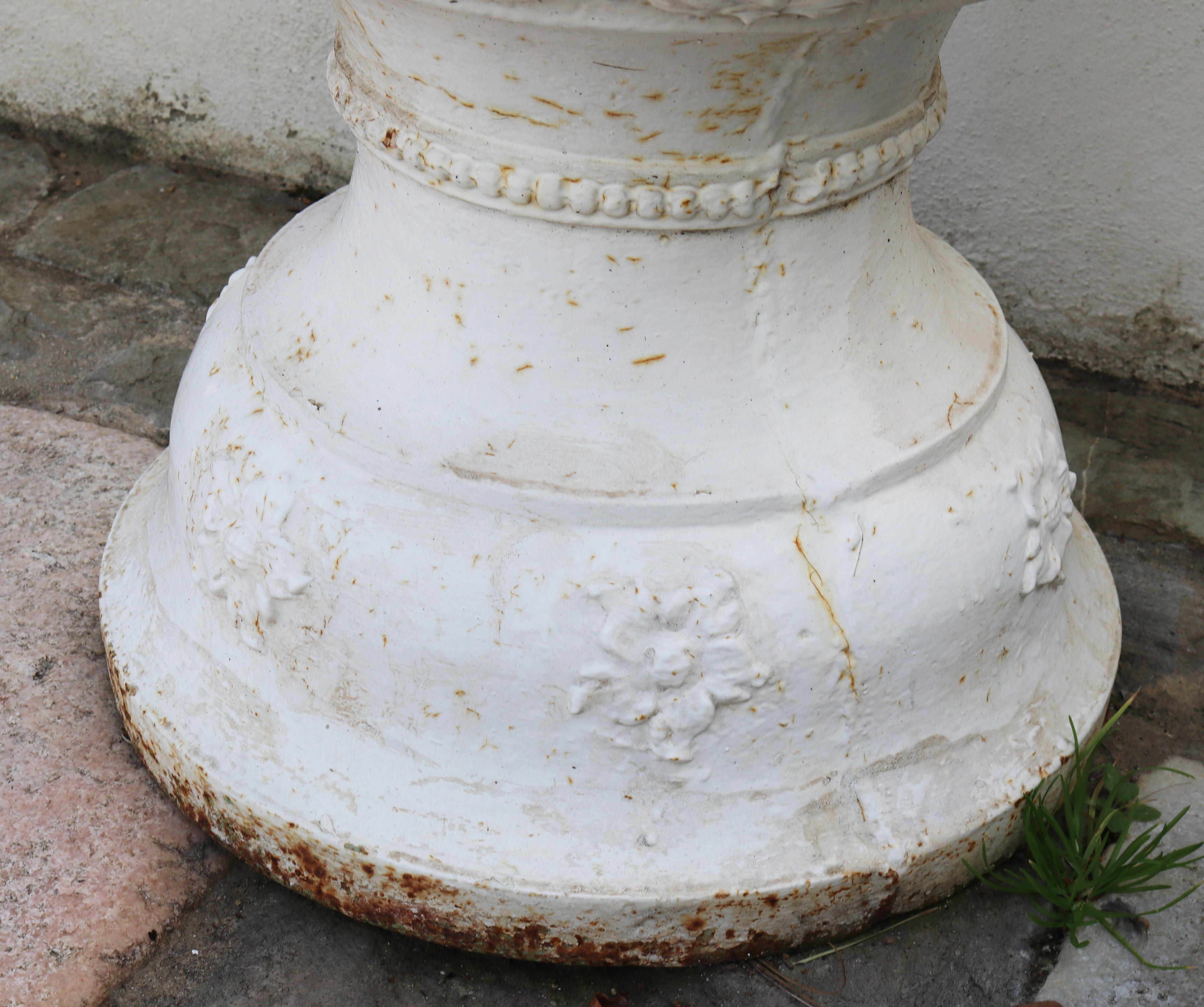 19th Century Pair of Cast Iron French White Garden Urns with Dragon Handles For Sale 5