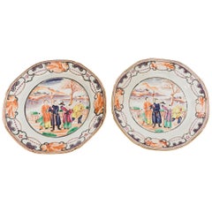 19th Century Pair of Chinese Export Plates