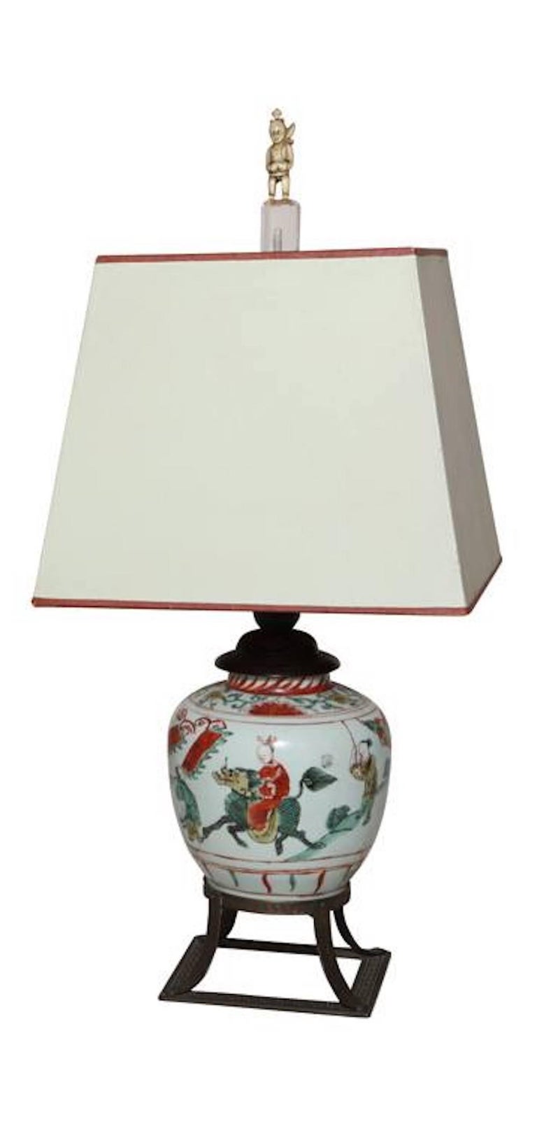 19th Century Pair of Chinese Porcelain Lamps on Patinated Metal Stands