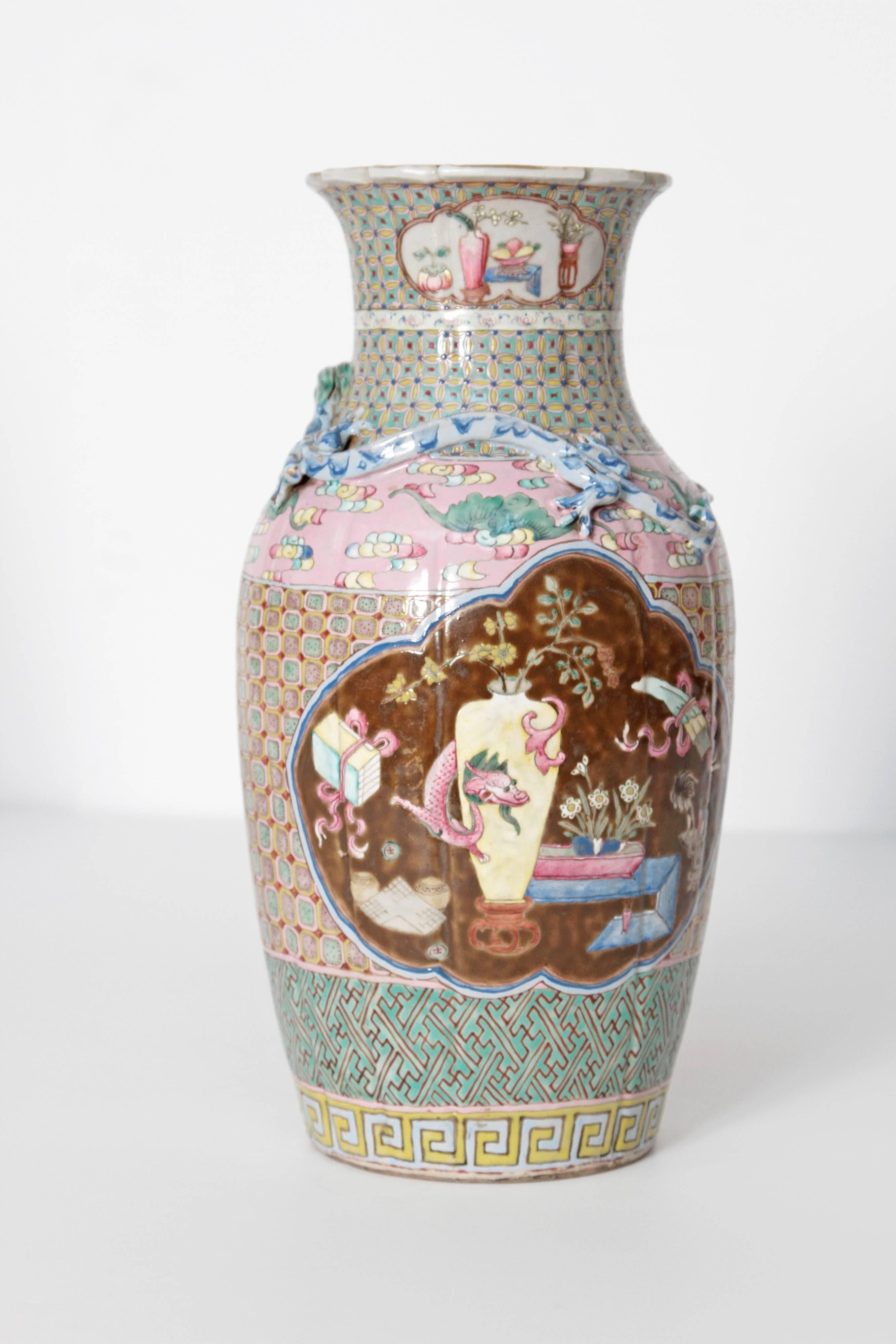 19th Century Pair of Chinese Vases (19. Jahrhundert)