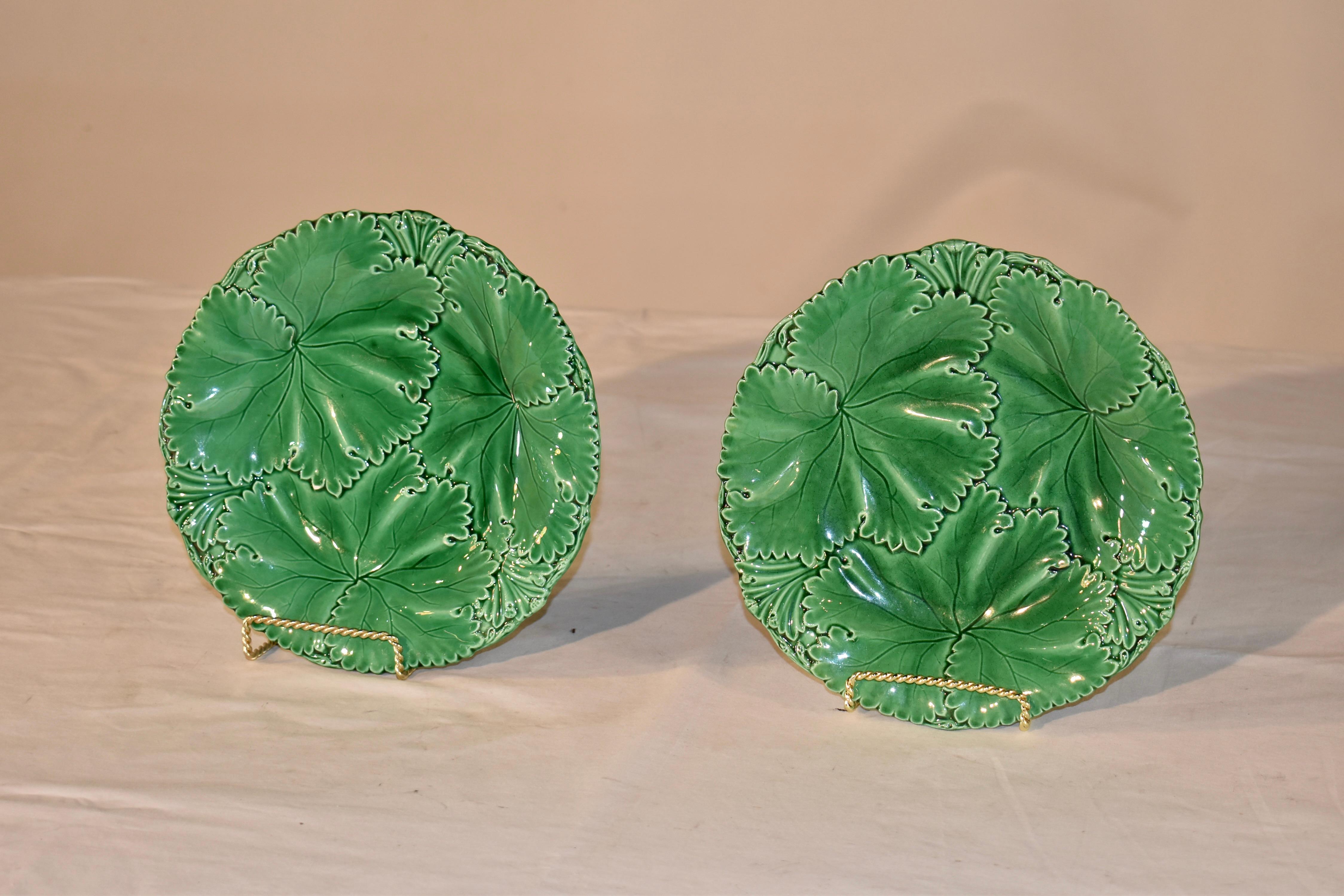 19. Jahrhundert Paar Copeland & Garrett Majolika-Teller (Viktorianisch) im Angebot