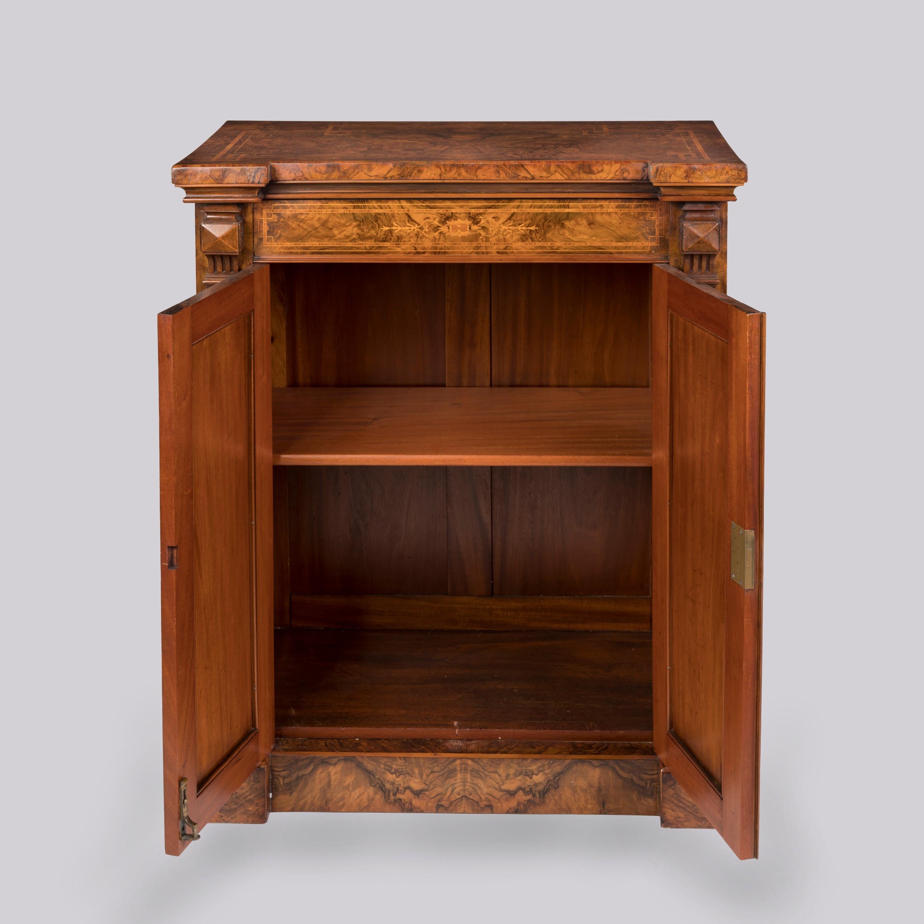 Boxwood 19th Century Pair of English Figured Burr Walnut Side Cabinets For Sale