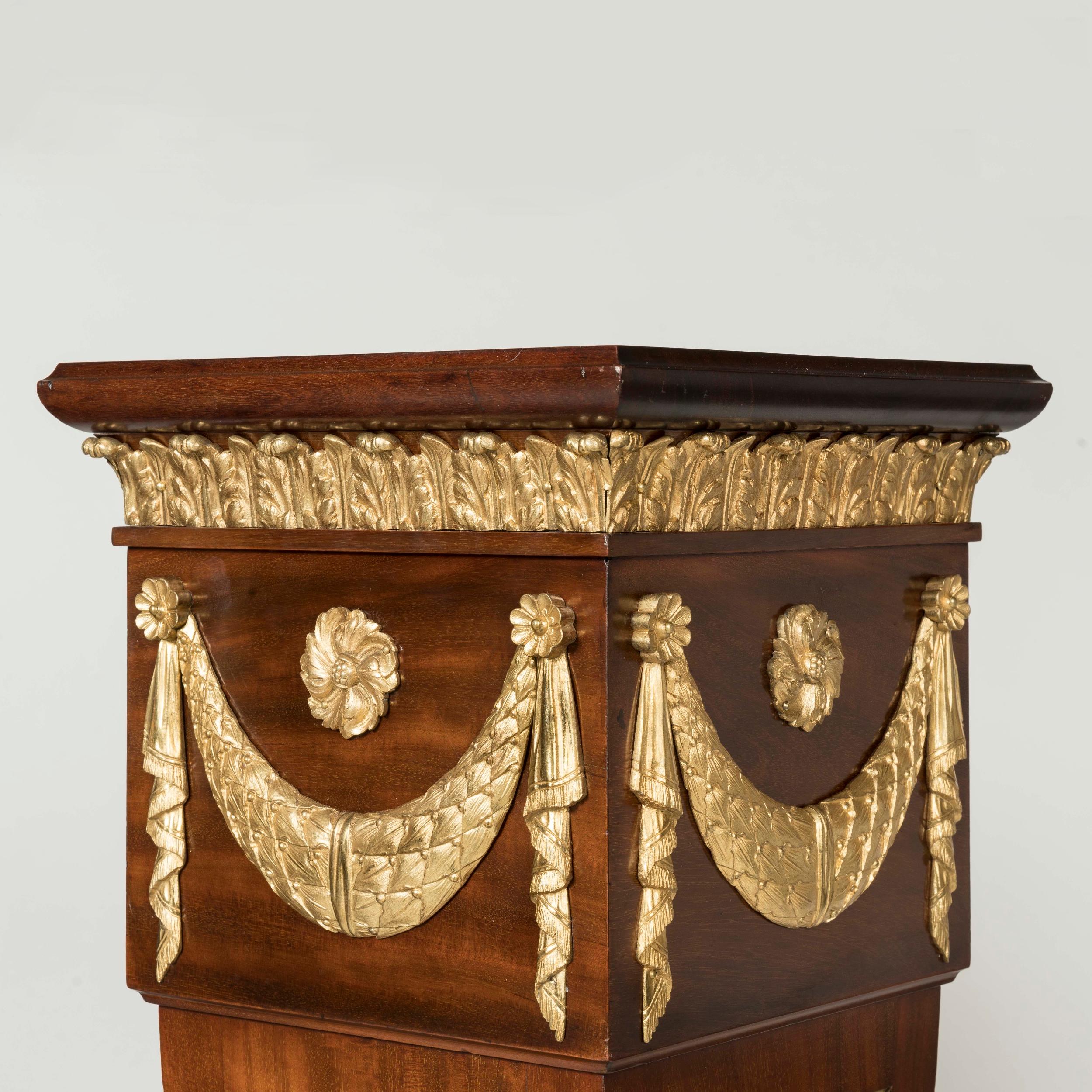 19th Century Pair of English Ormolu-Mounted Mahogany Pedestals by Trollope For Sale 1
