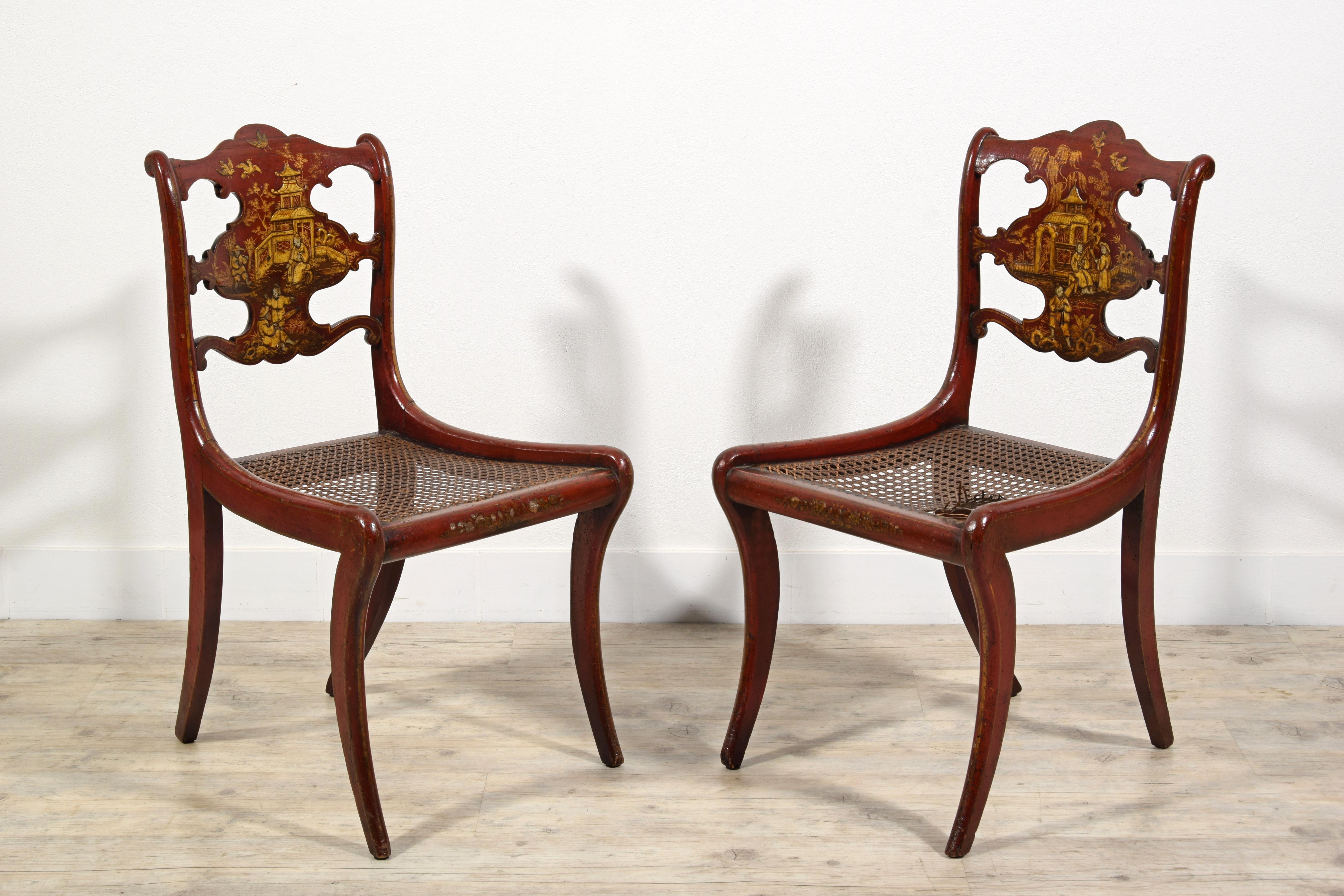 Laqué Paire de chaises anglaises Regency en bois laqué du 19ème siècle en vente