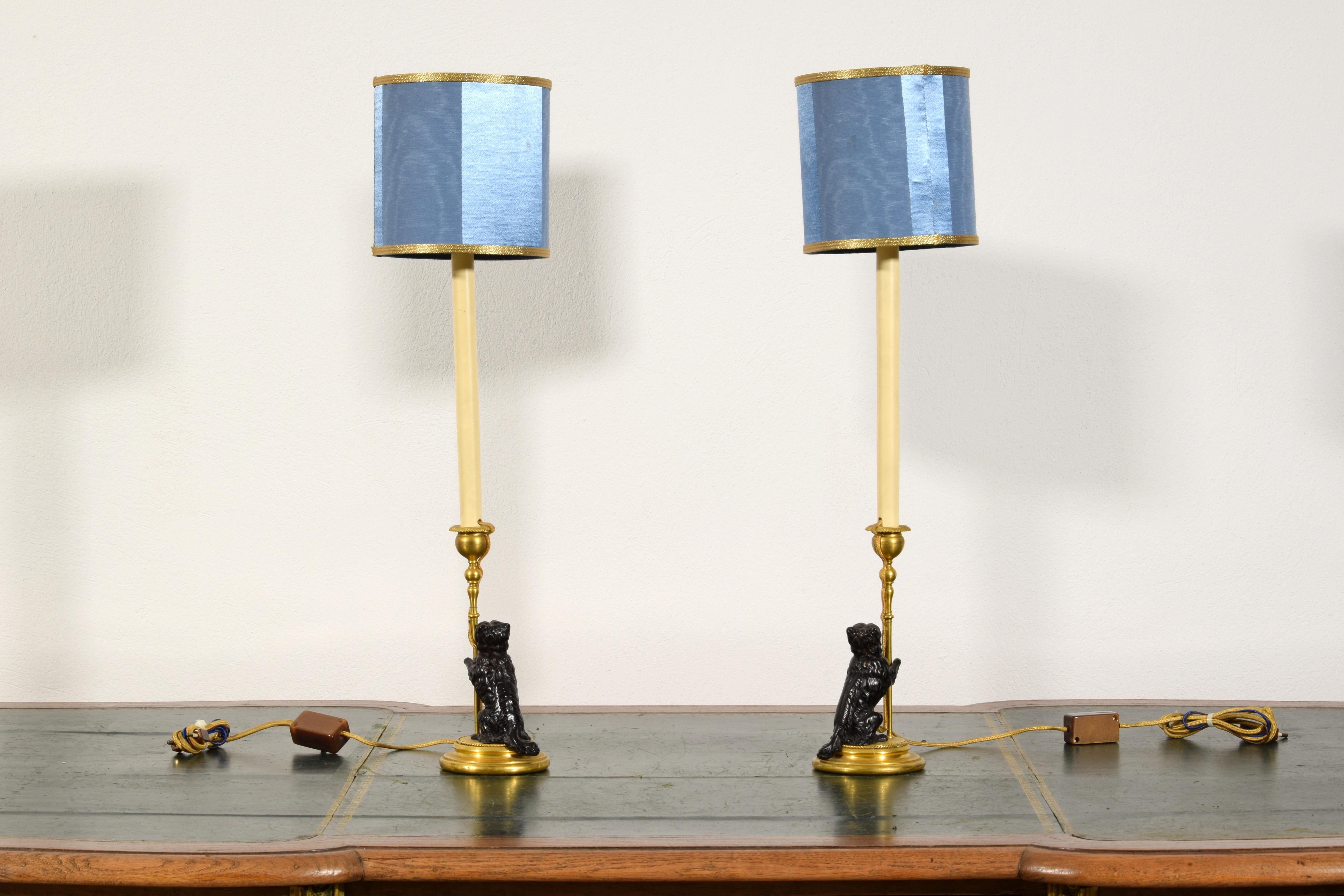19th Century, Pair of Frech Gilt and Burnished Bronze Candlesticks with dogs 6