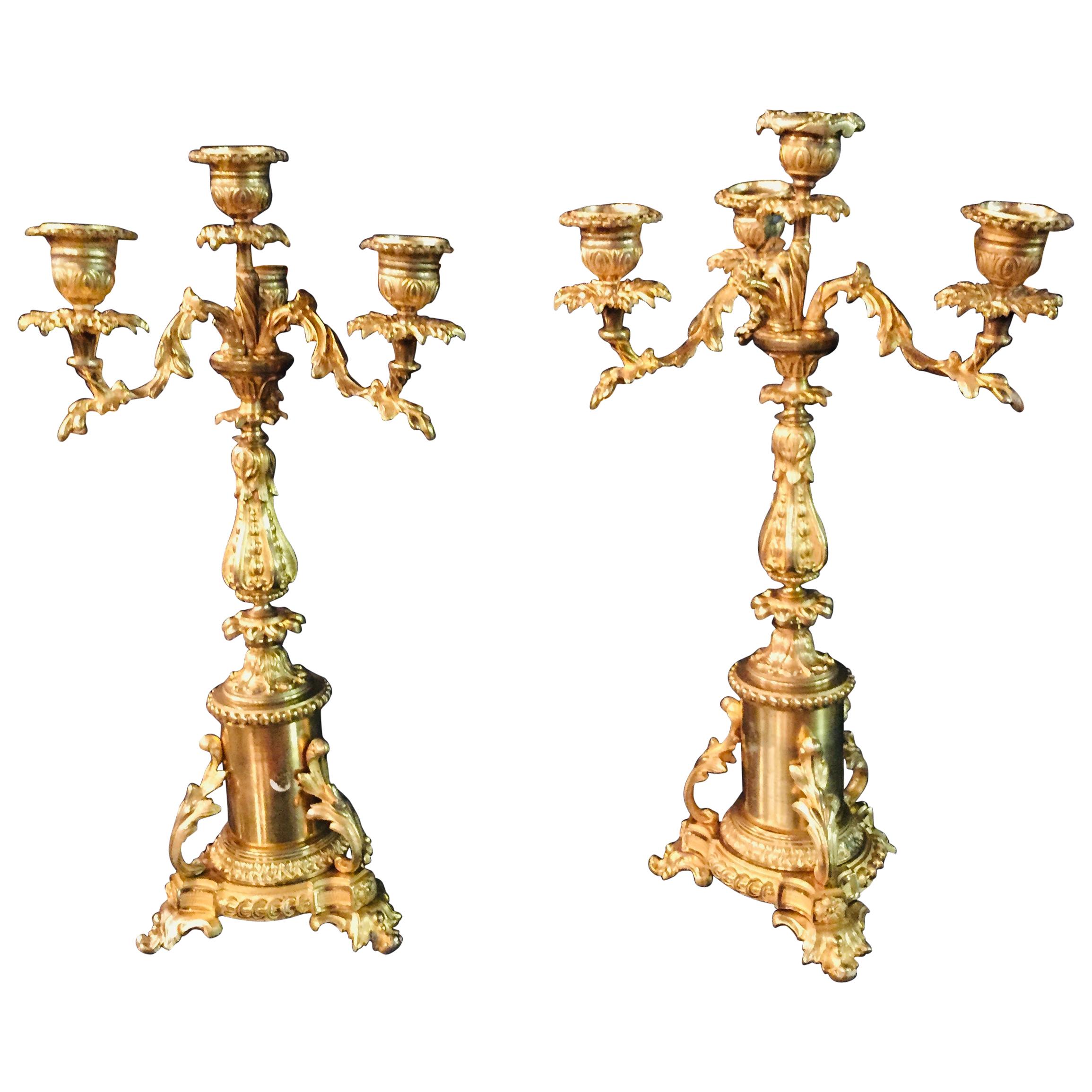 Paar französische Kerzenlampen aus Bronze, vergoldet, 19. Jahrhundert