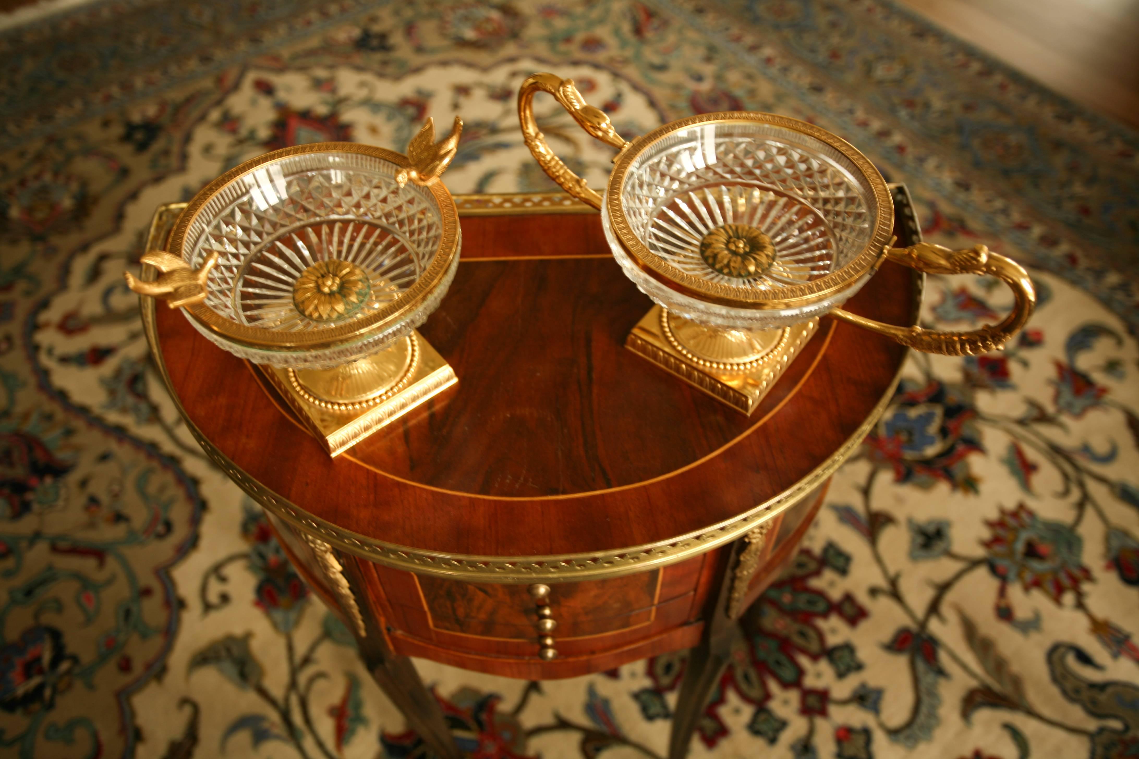 19th Century Pair of French Crystal Bowls, Gilded Brass Frames in Empire Style 1