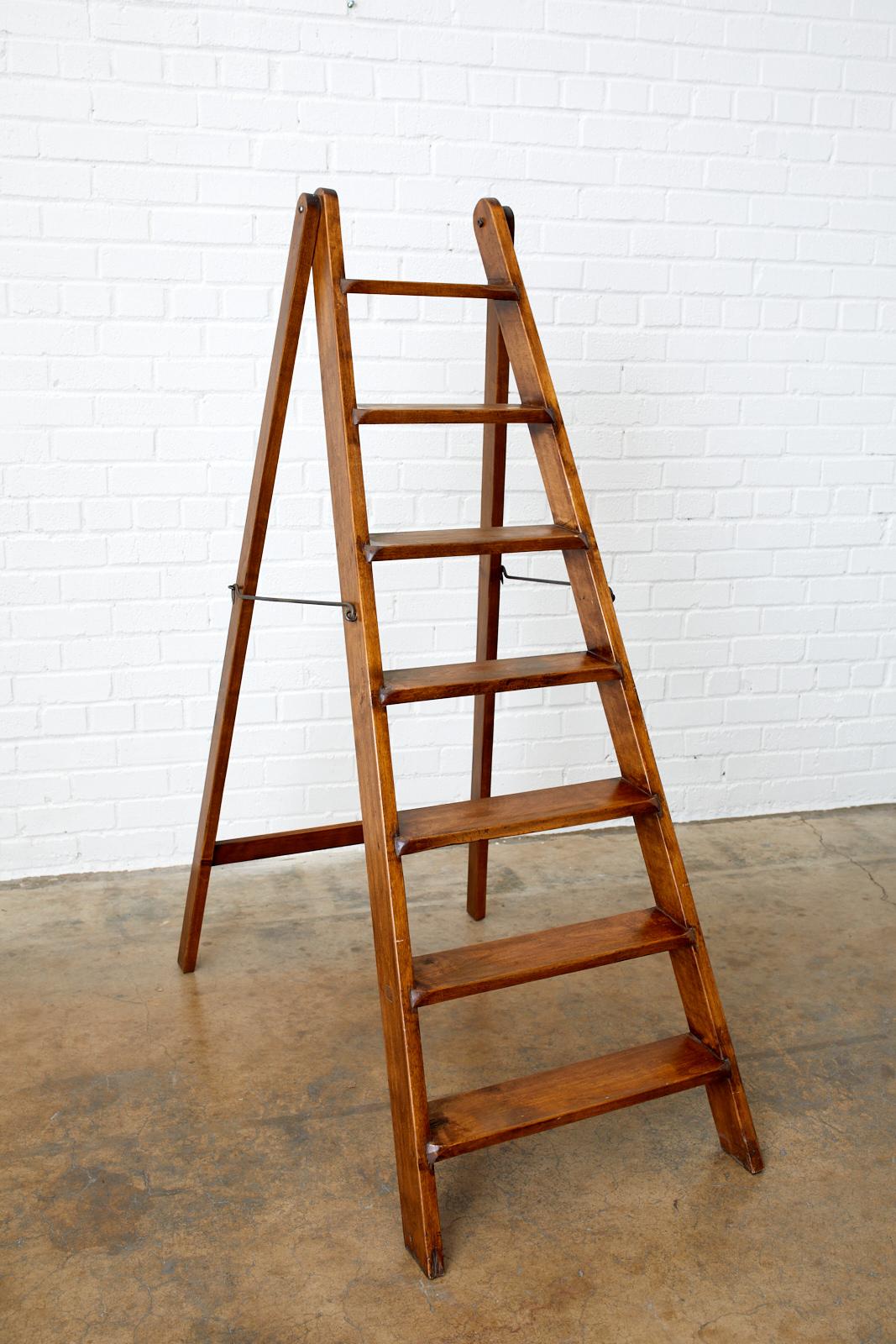 6' wooden step ladder