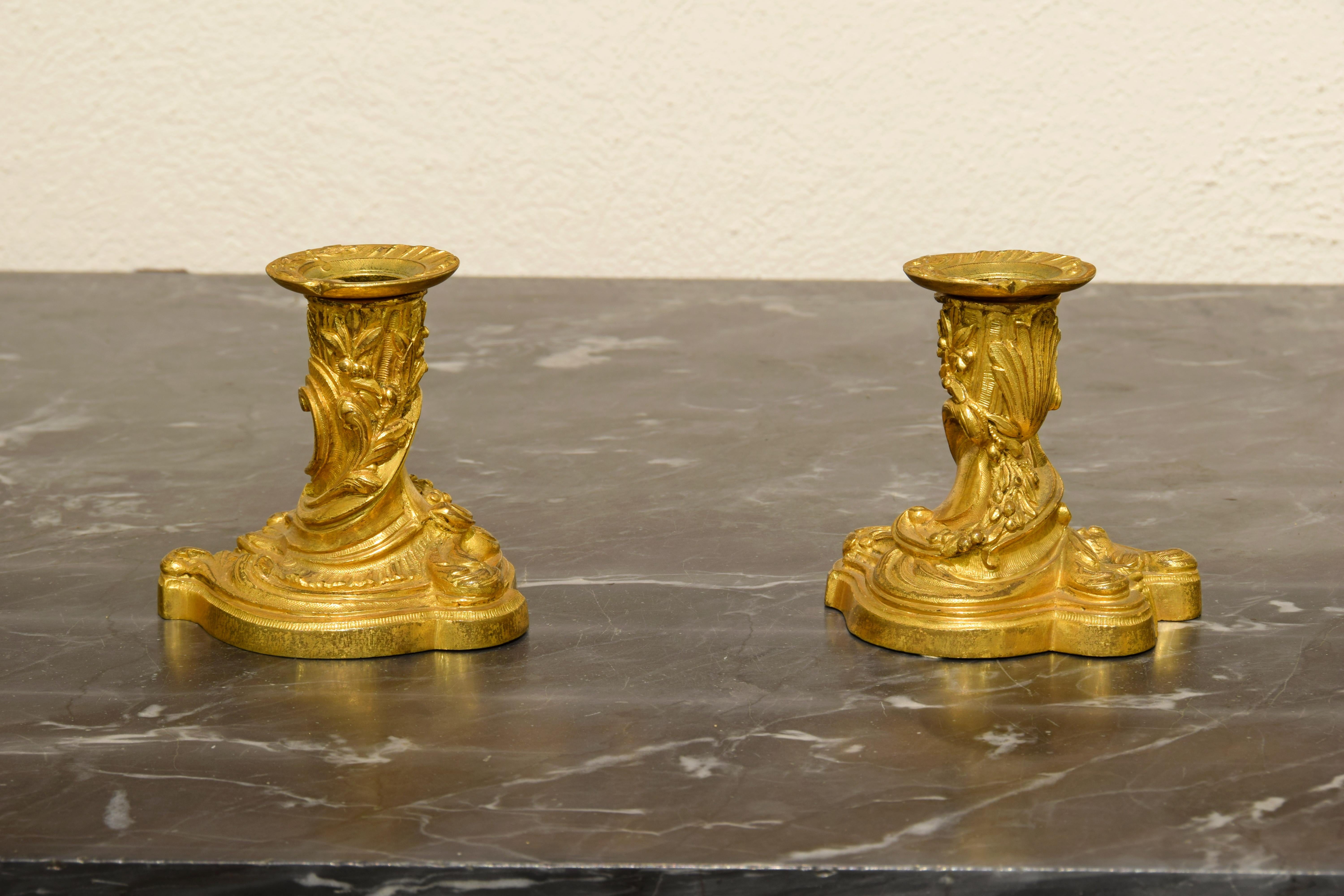  19th Century, Pair of French Gilt Bronze Candlesticks, Louis XV Style For Sale 12
