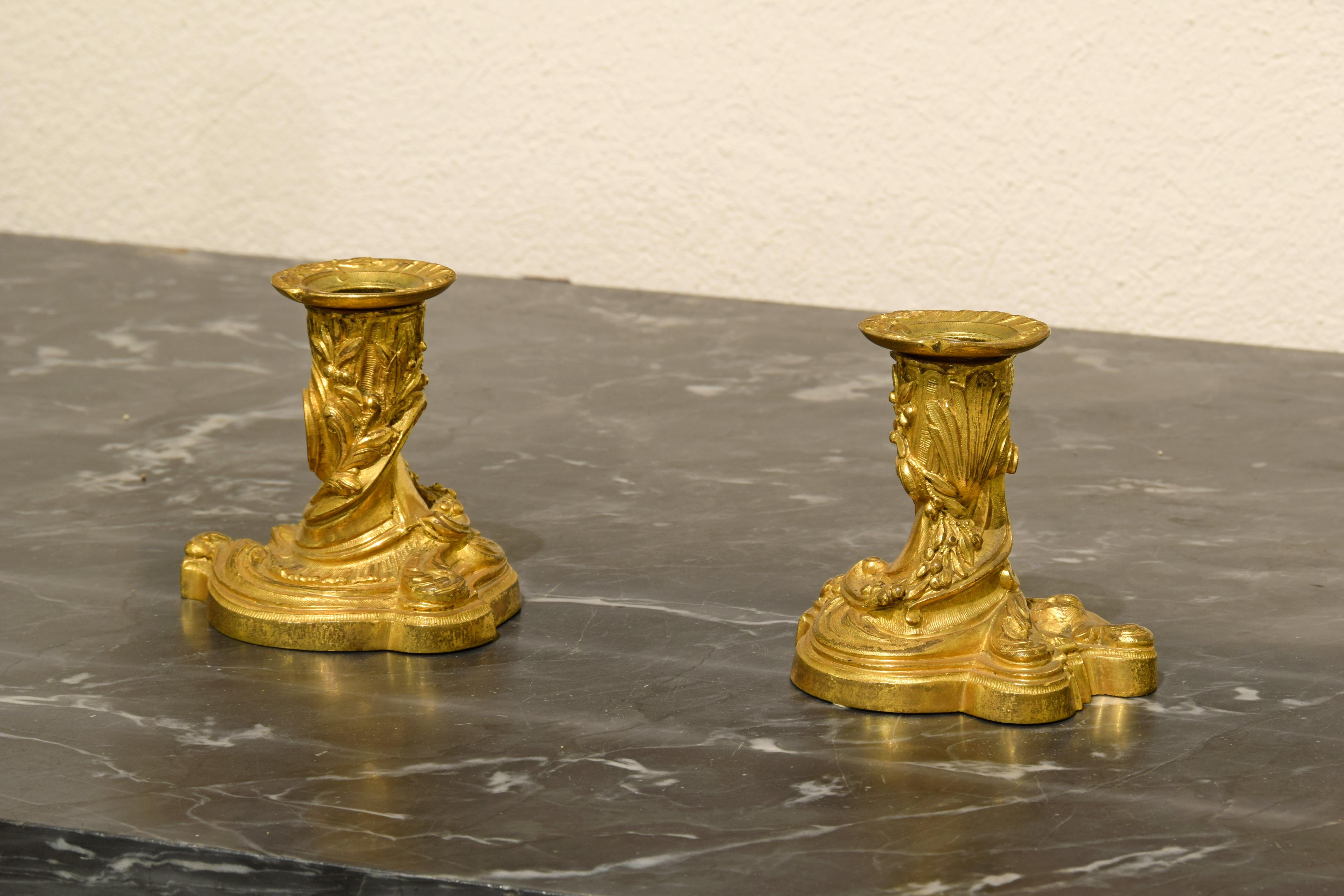  19th Century, Pair of French Gilt Bronze Candlesticks, Louis XV Style For Sale 4