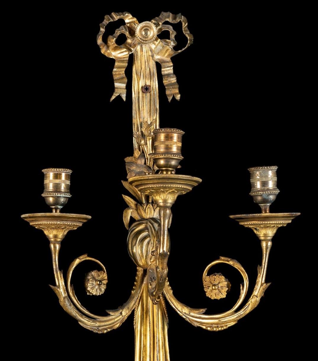 19th Century, Pair of French Gilt Bronze Three-Light Sconces 3