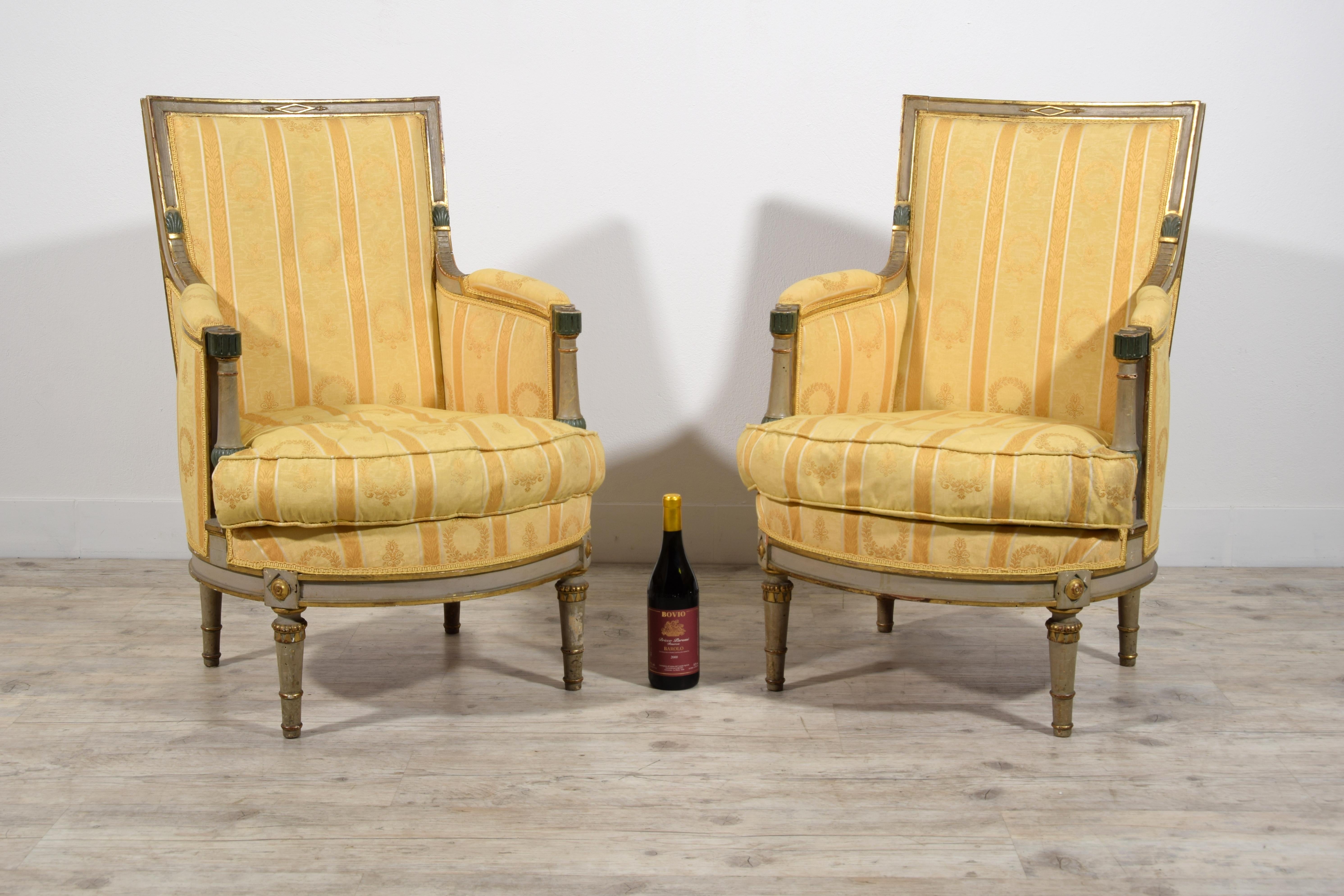 19th Century, Pair of French Lacquered and Giltwood Armchairs For Sale 6