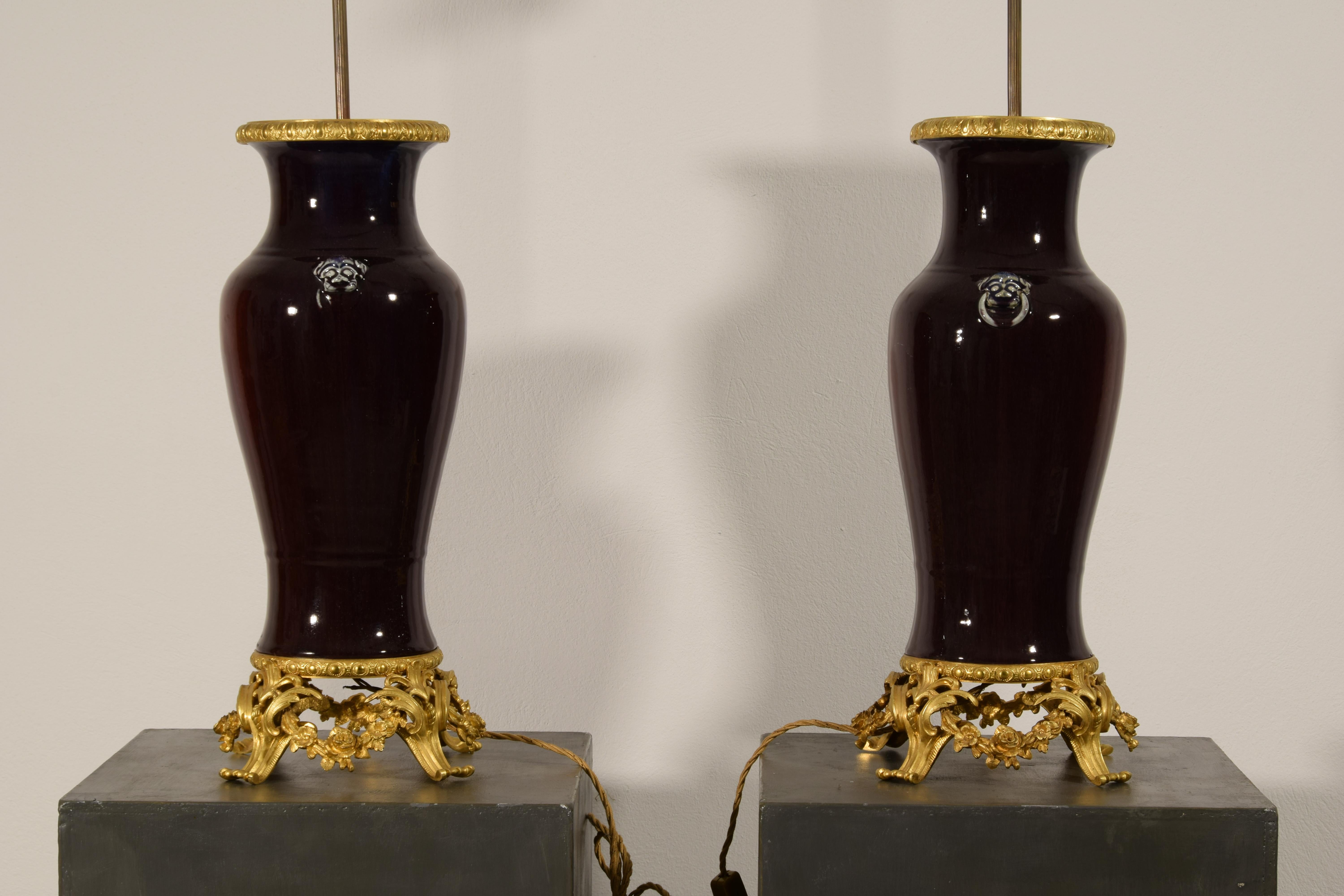 19th Century Pair of French Lamps with Chinese Ceramic Vase 13