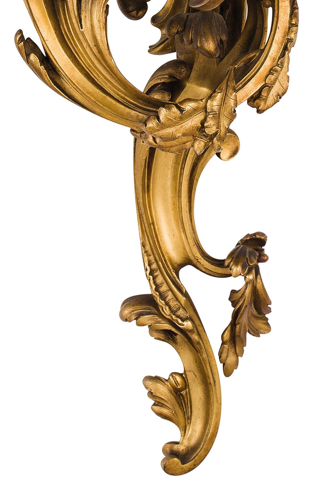 19th Century, Pair of French Louis XV Style Three-Light Gilt Bronze Applique 5