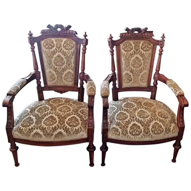 19th Century Pair of French Louis XVI Style Walnut Armchairs For Sale ...