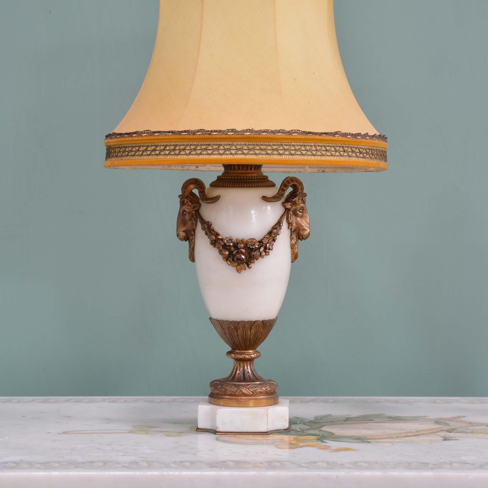 19th century pair of French marble urn lamps In Good Condition For Sale In Castle Douglas, GB