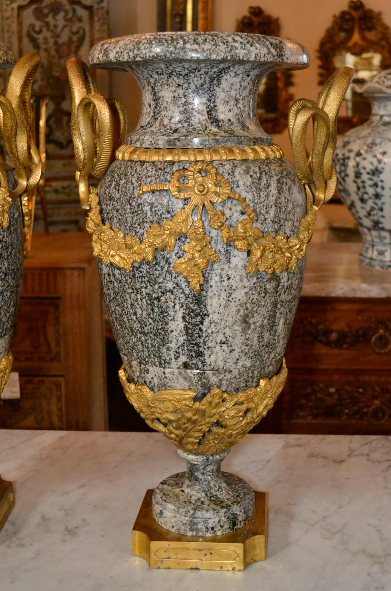 19th Century Pair of French Marble Urns 2