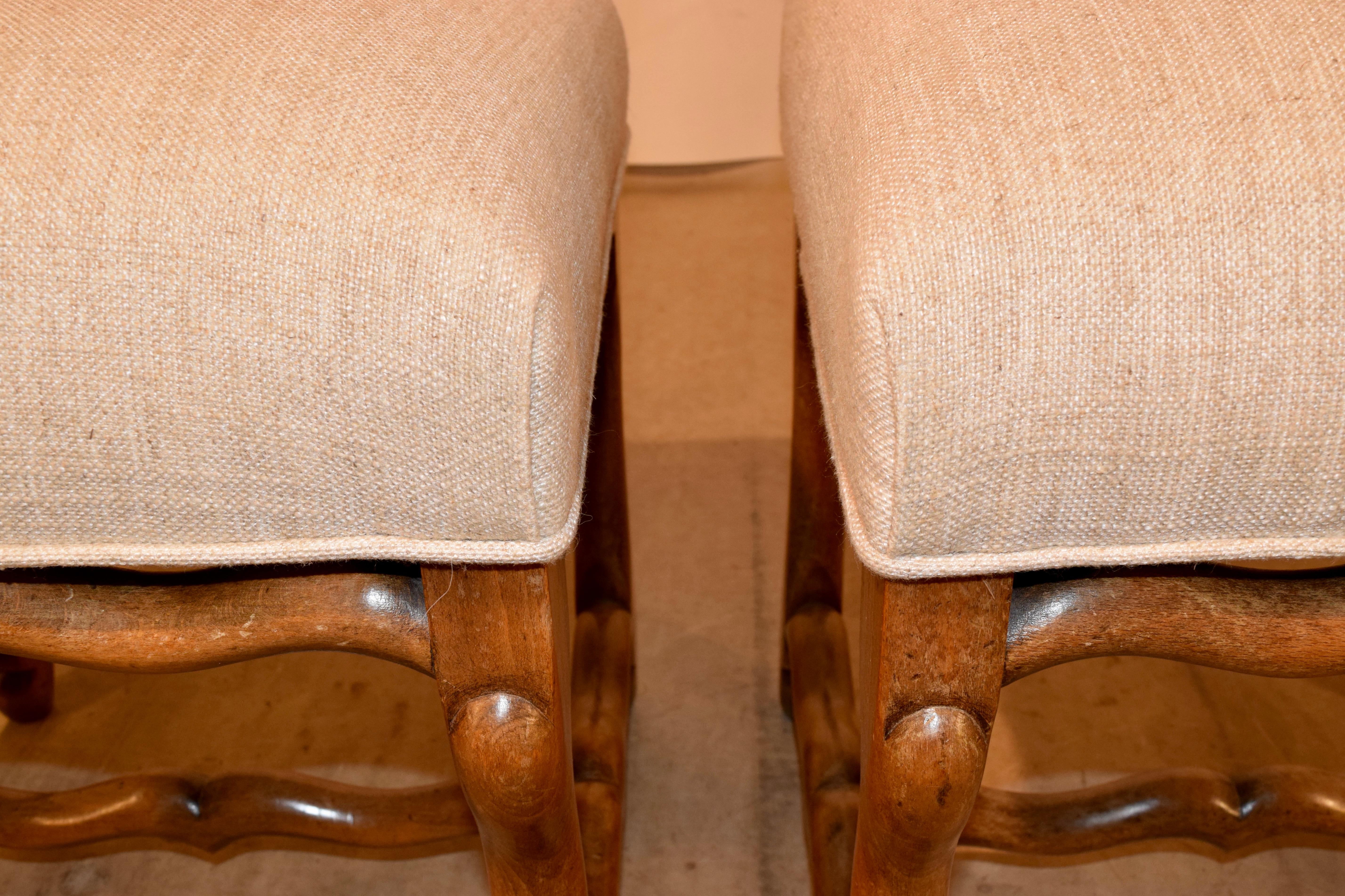 19th Century Pair of French Mutton Leg Stools 3