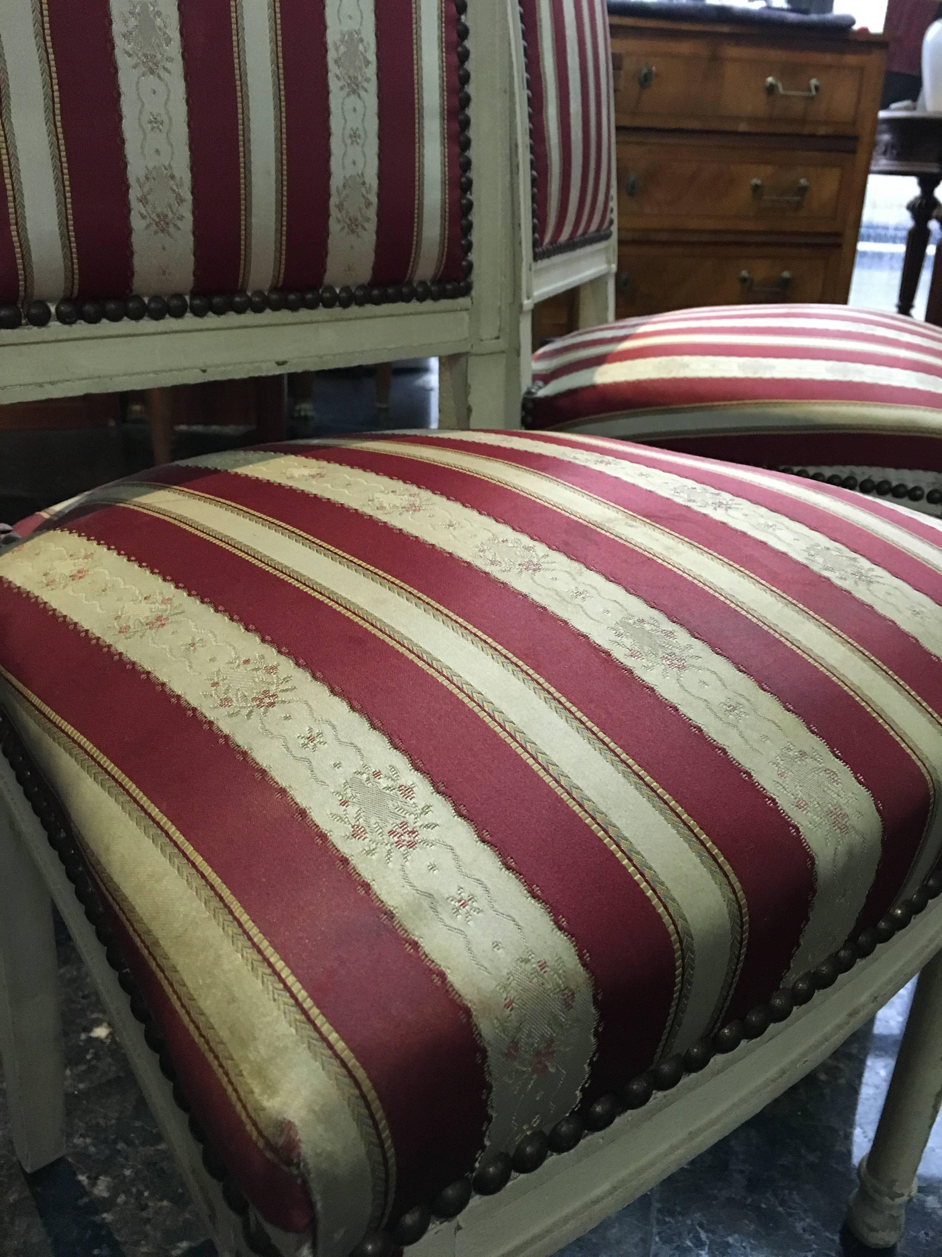 XIXe siècle Paire de chaises d'appoint françaises du 19ème siècle de style Louis XVI