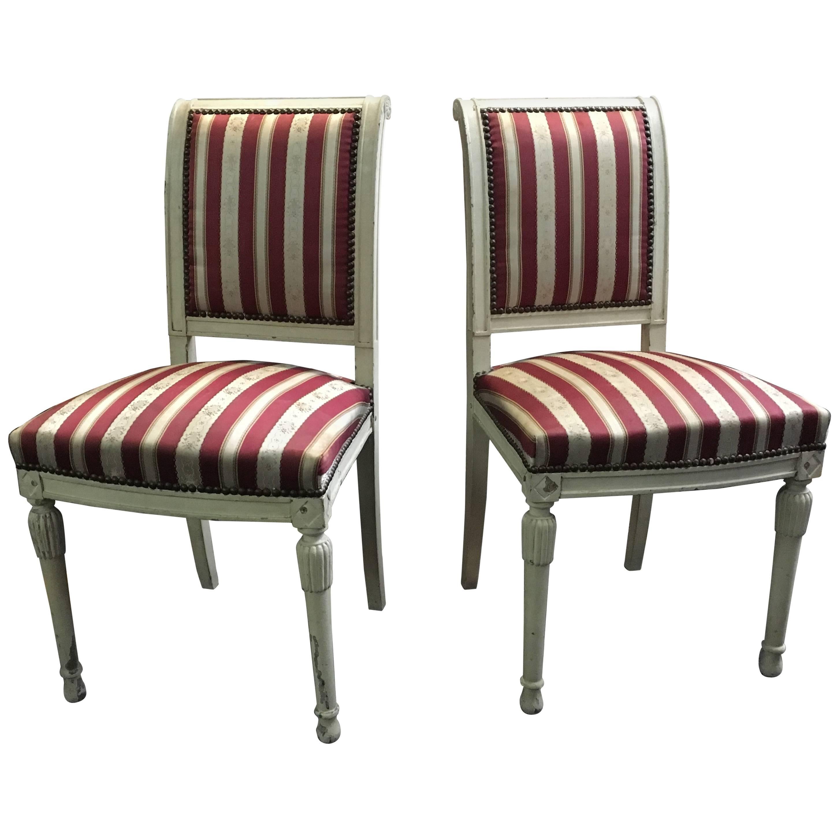 Paire de chaises d'appoint françaises du 19ème siècle de style Louis XVI