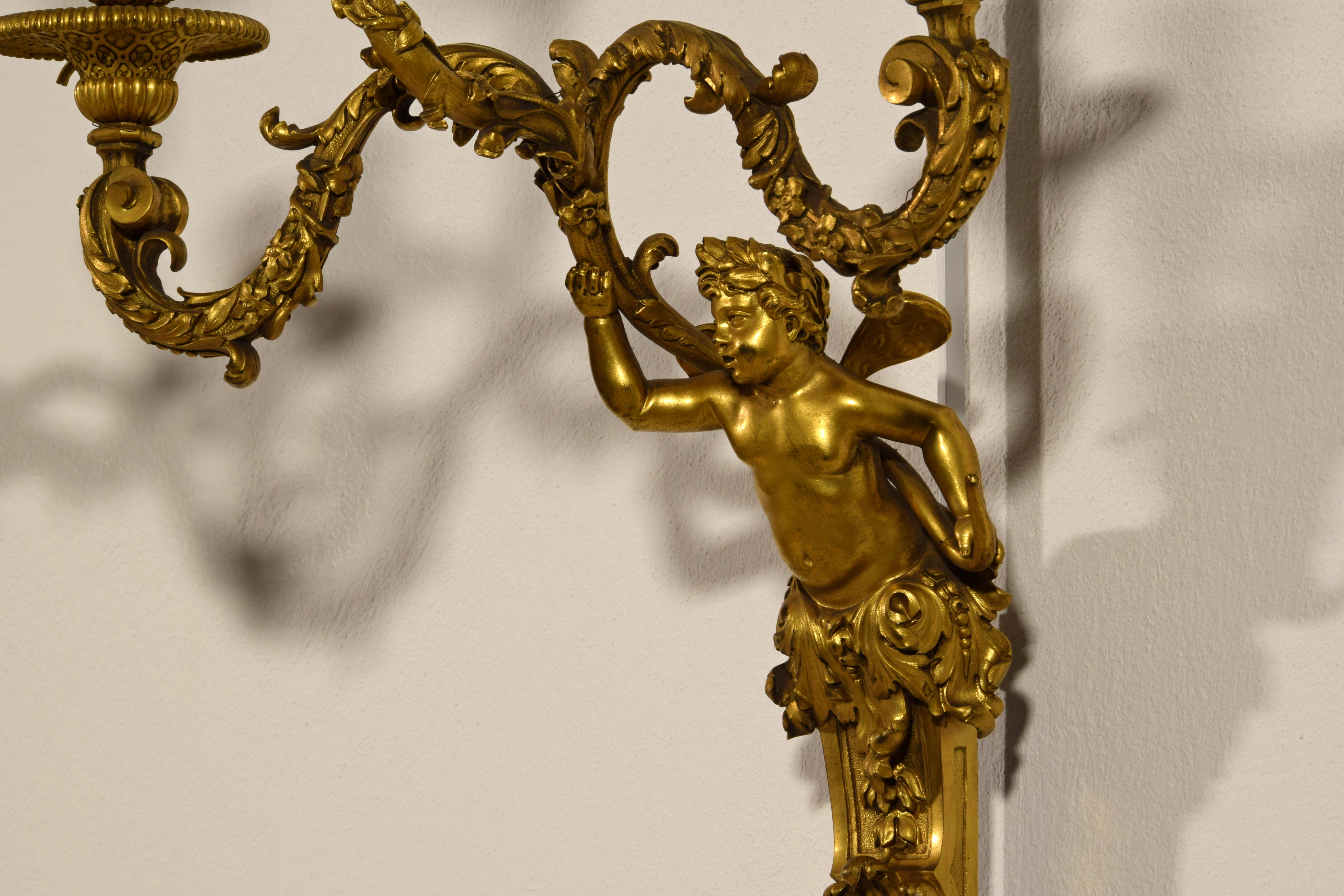 19th Century, Pair of French Three-Light Gilt Bronze Sconces For Sale 6