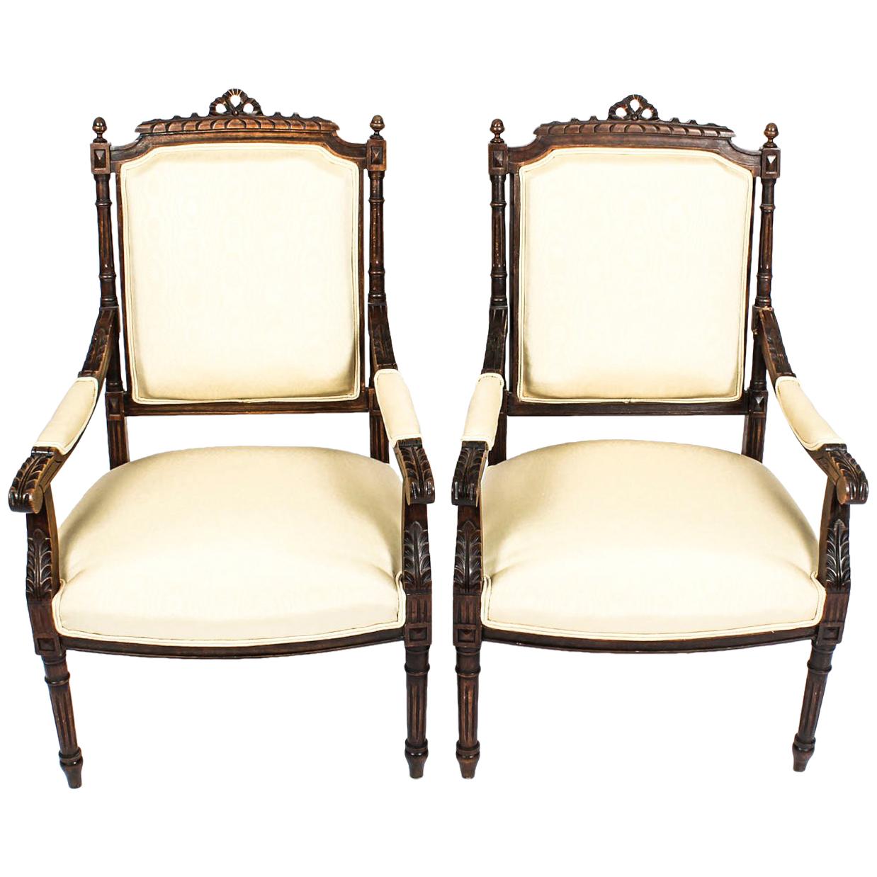 19th Century Pair of French Walnut Fauteuils Armchairs