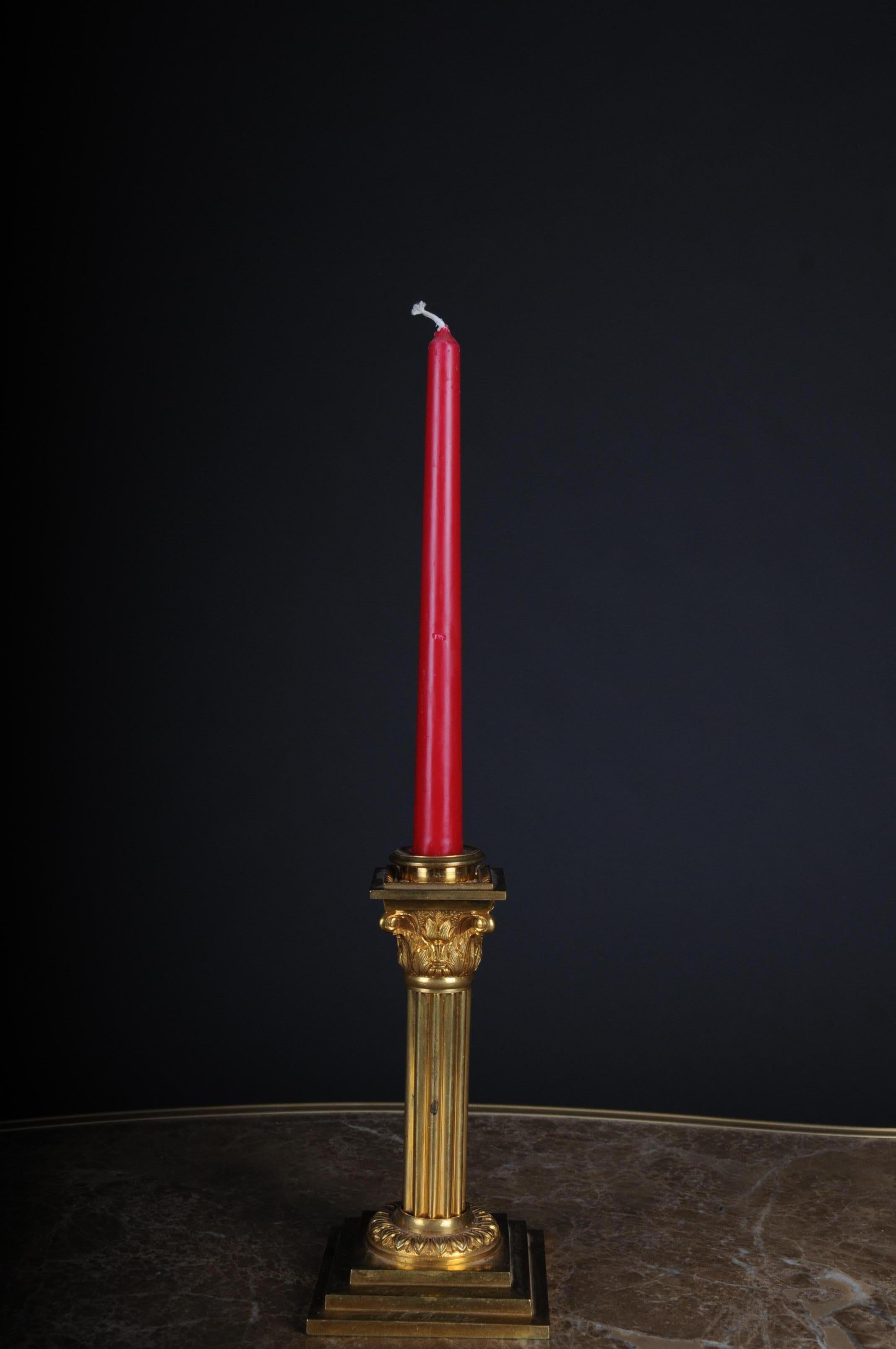 19. Jahrhundert Paar vergoldete Bronze-Kerzenständer (Empire Revival) im Angebot