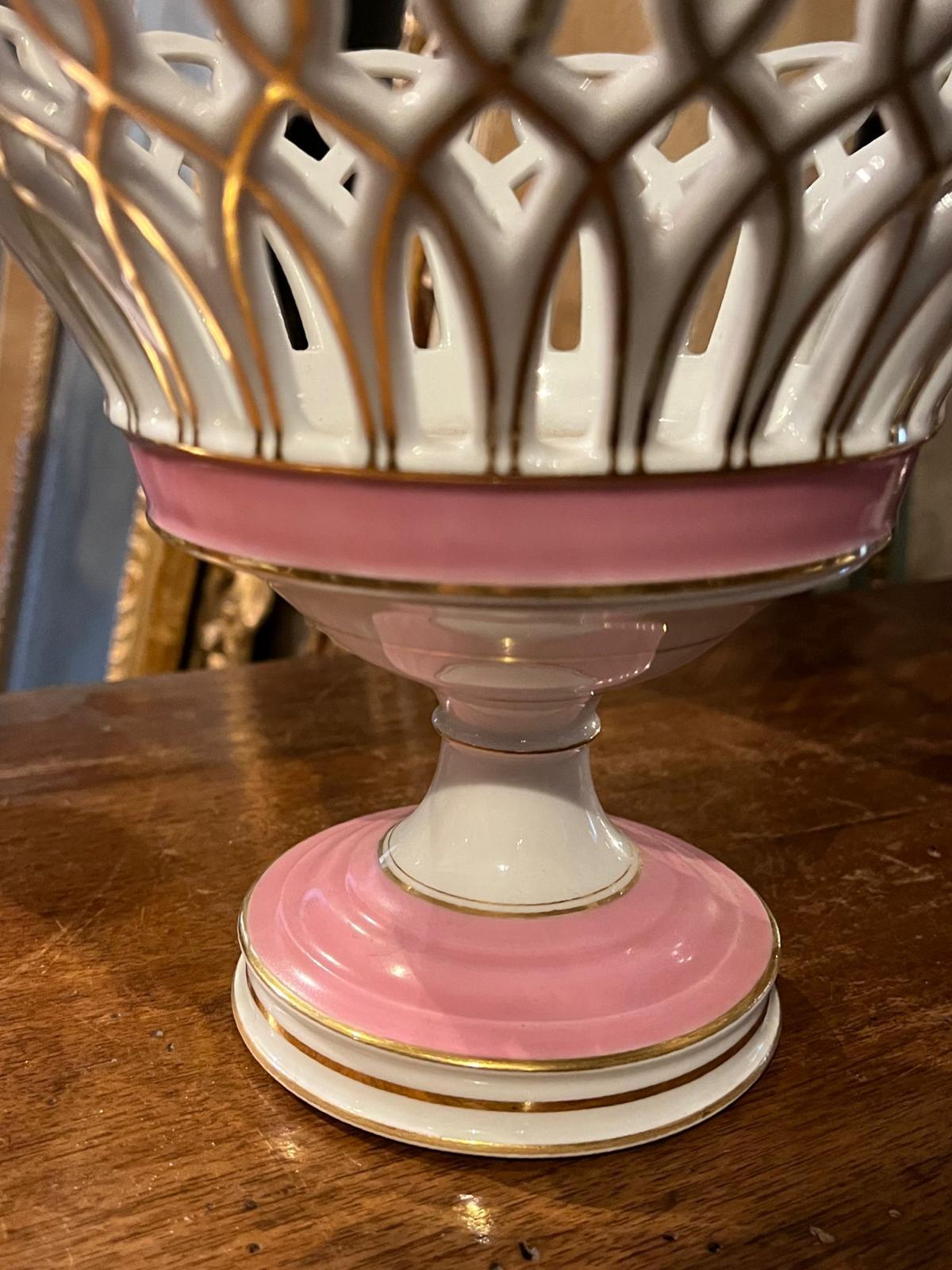 Procelin Riser 19th Century Pair of Ginori Risers in Porcelain For Sale at 1stDibs