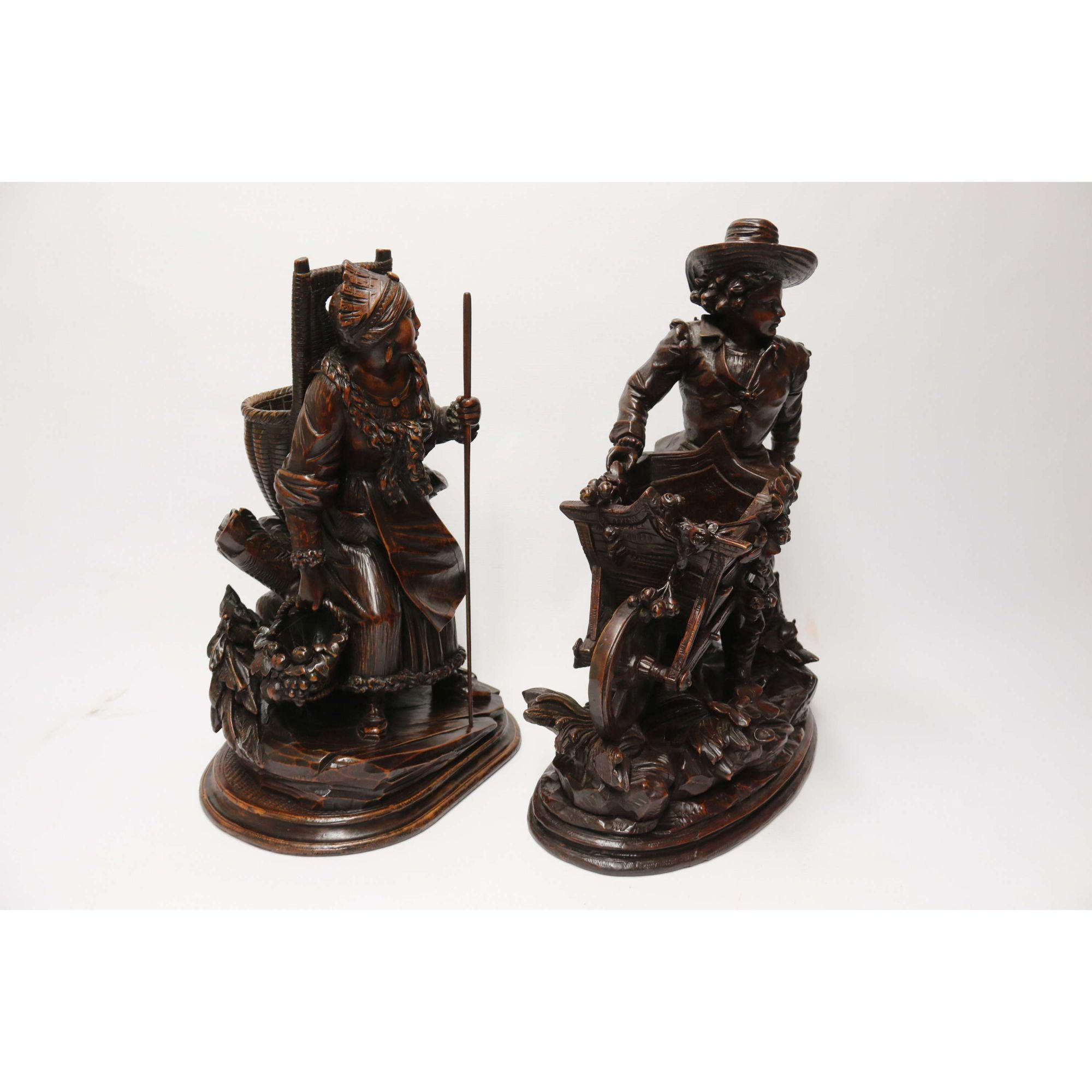 19th century pair of horticultural Black Forest figures, circa 1850 For Sale 3