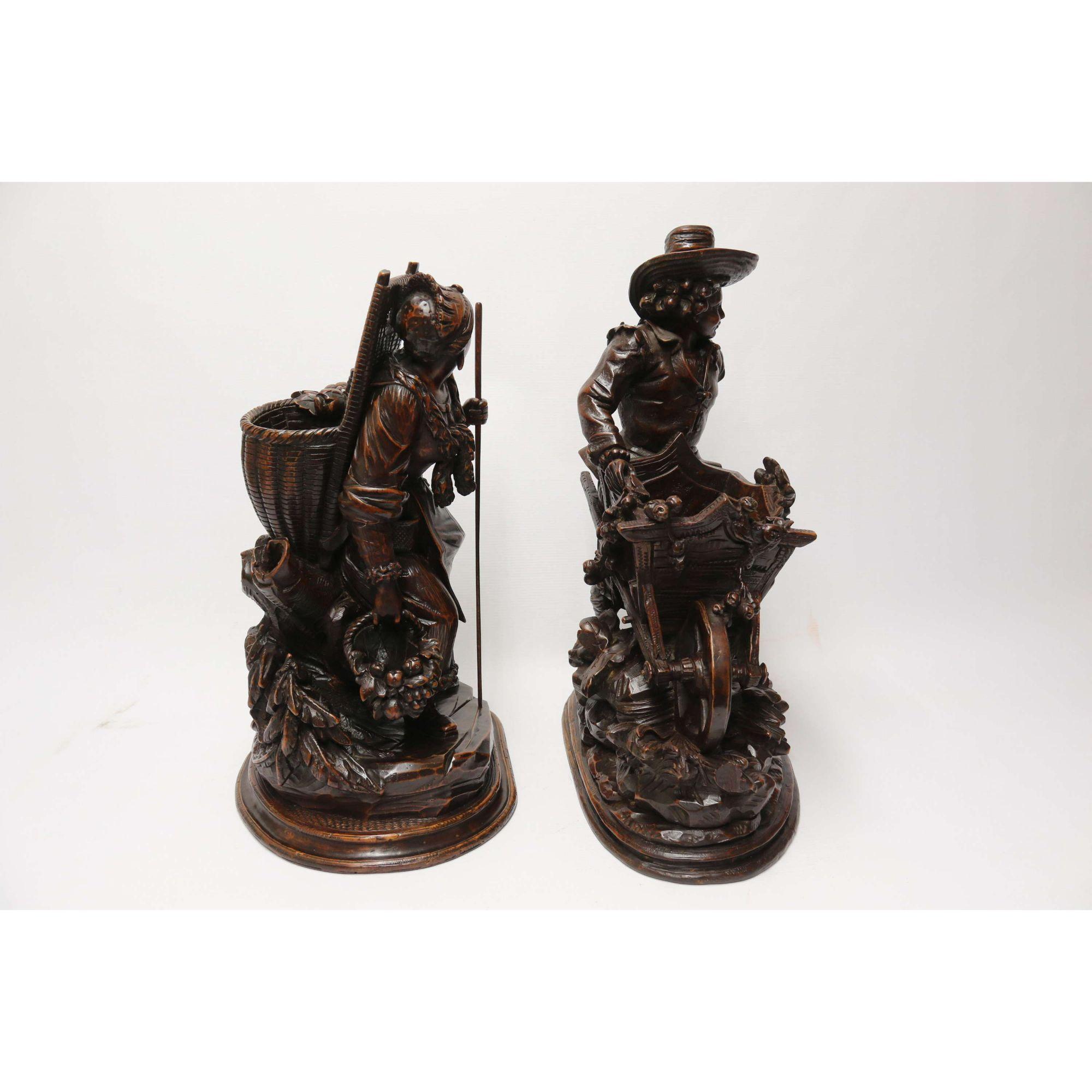 19th century pair of horticultural Black Forest figures, circa 1850 For Sale 2