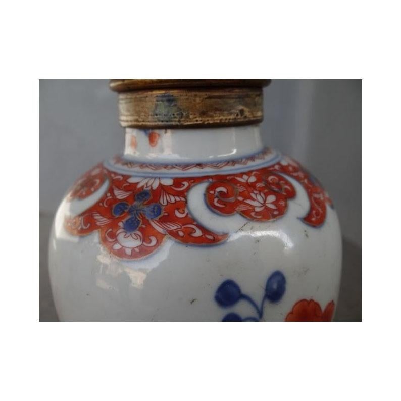 Paar Imari-Porzellanlampen aus dem 19. Jahrhundert, montiert, vergoldete Bronze (Chinesischer Export) im Angebot