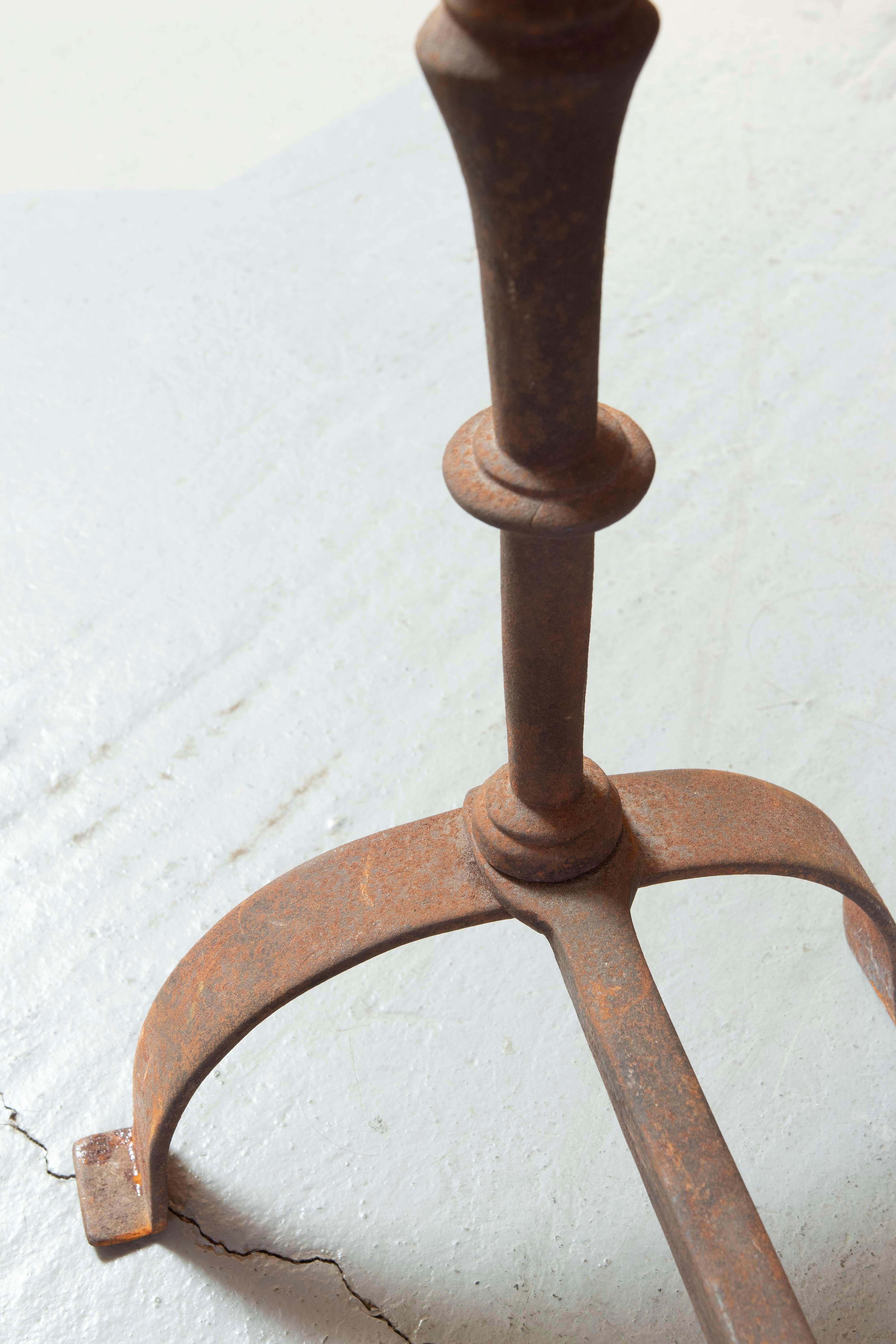 19th Century Pair of Iron and Bronze Chimney Moorings For Sale 4