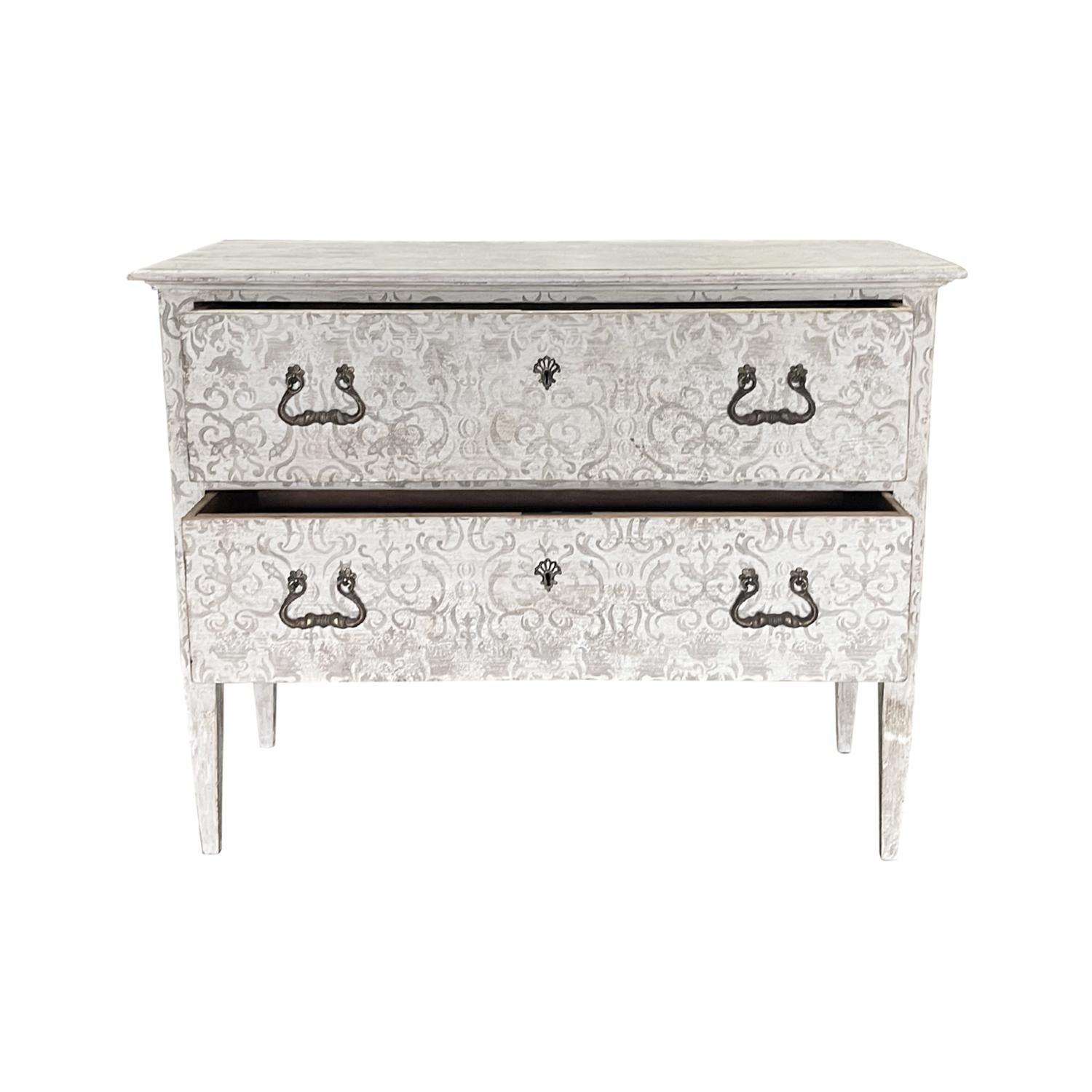 19th Century Pair of Italian Arte Povera Pine Bed Side Tables - Antique Chests 4