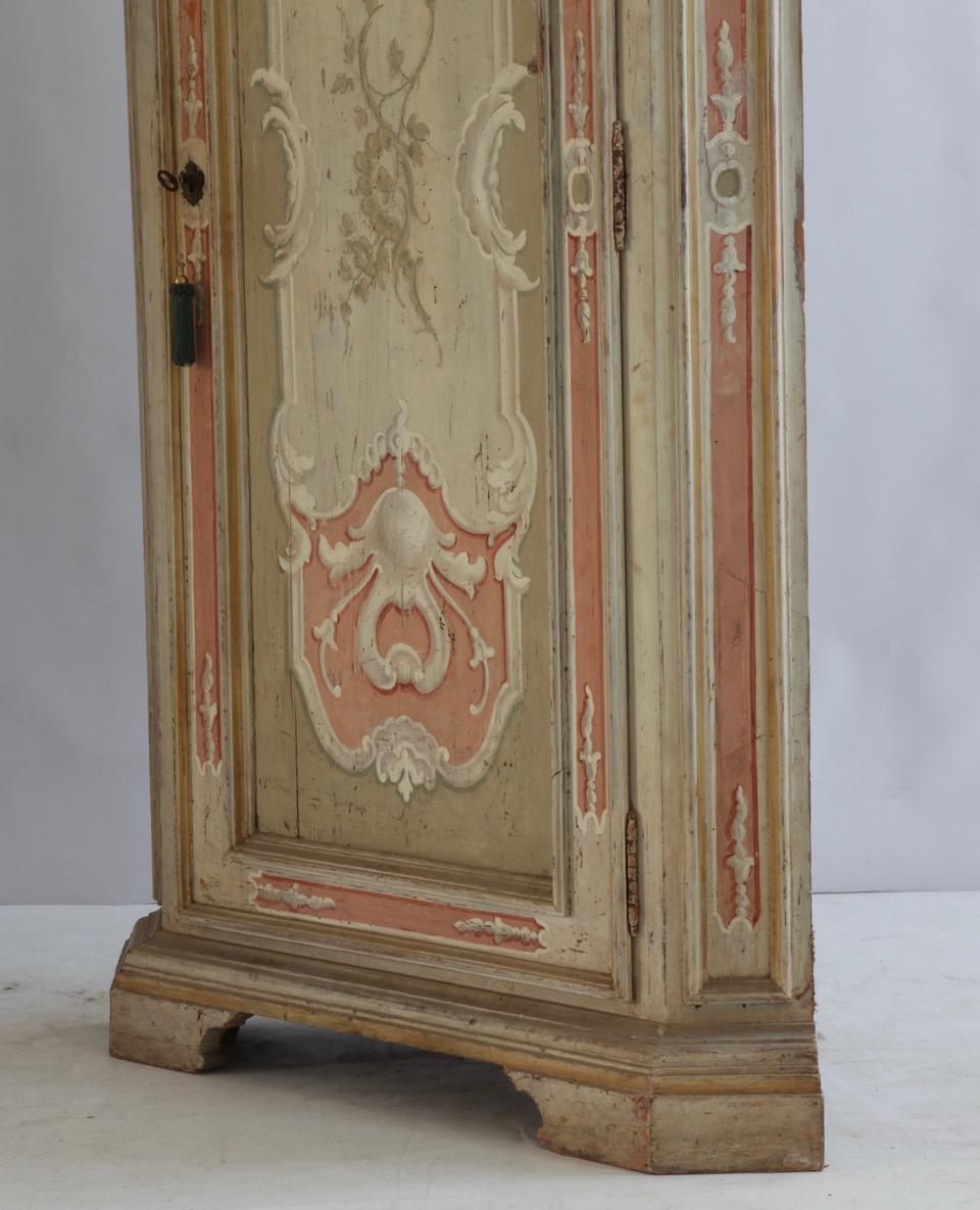  19th Century Italian Painted Corner Cabinets 4