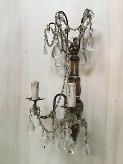 19th Century Pair of Italian Gilt Wood Appliques with Crystal Glass Pendants