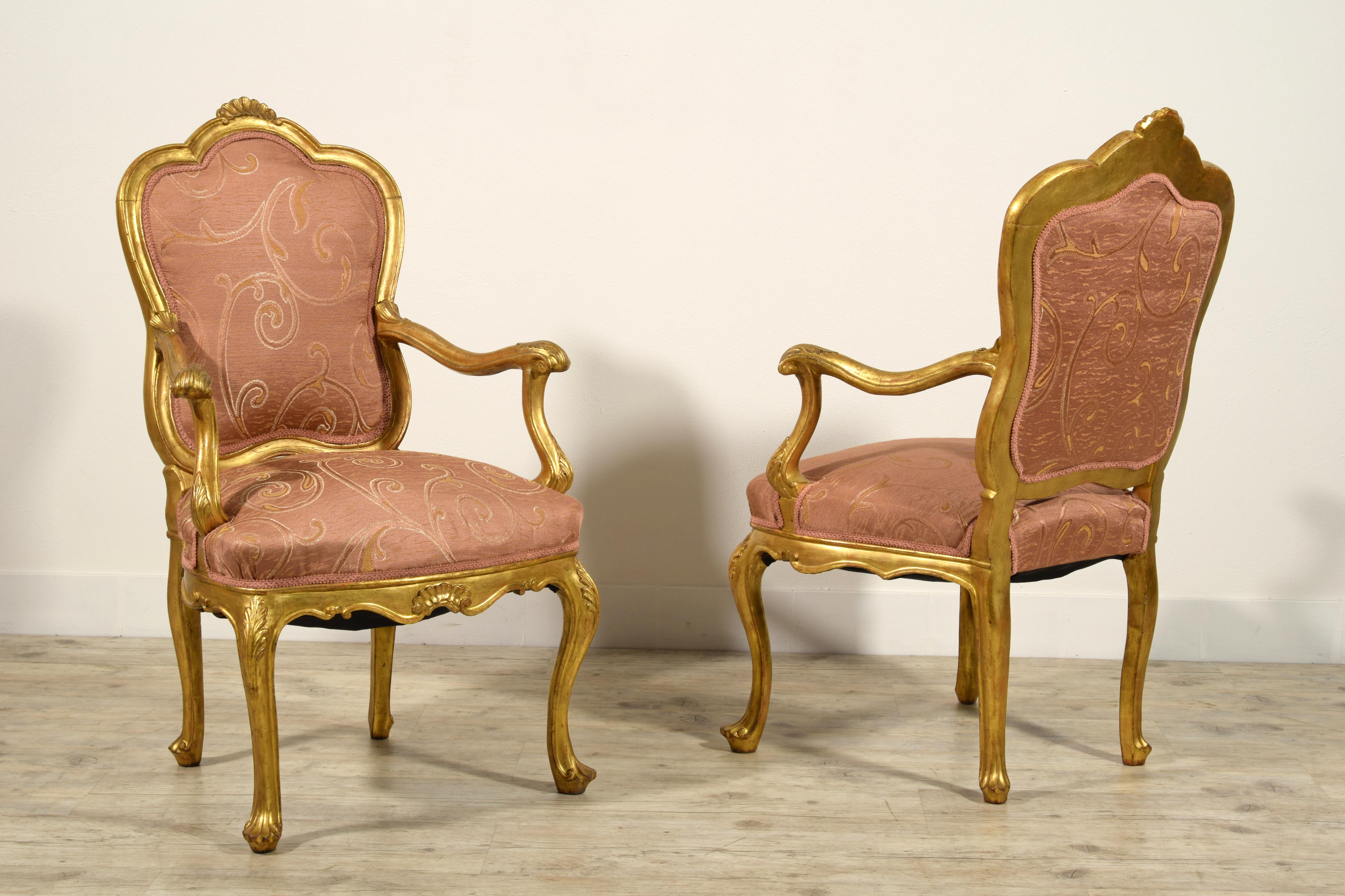19th Century, Pair of Italian Giltwood Armchairs For Sale 8