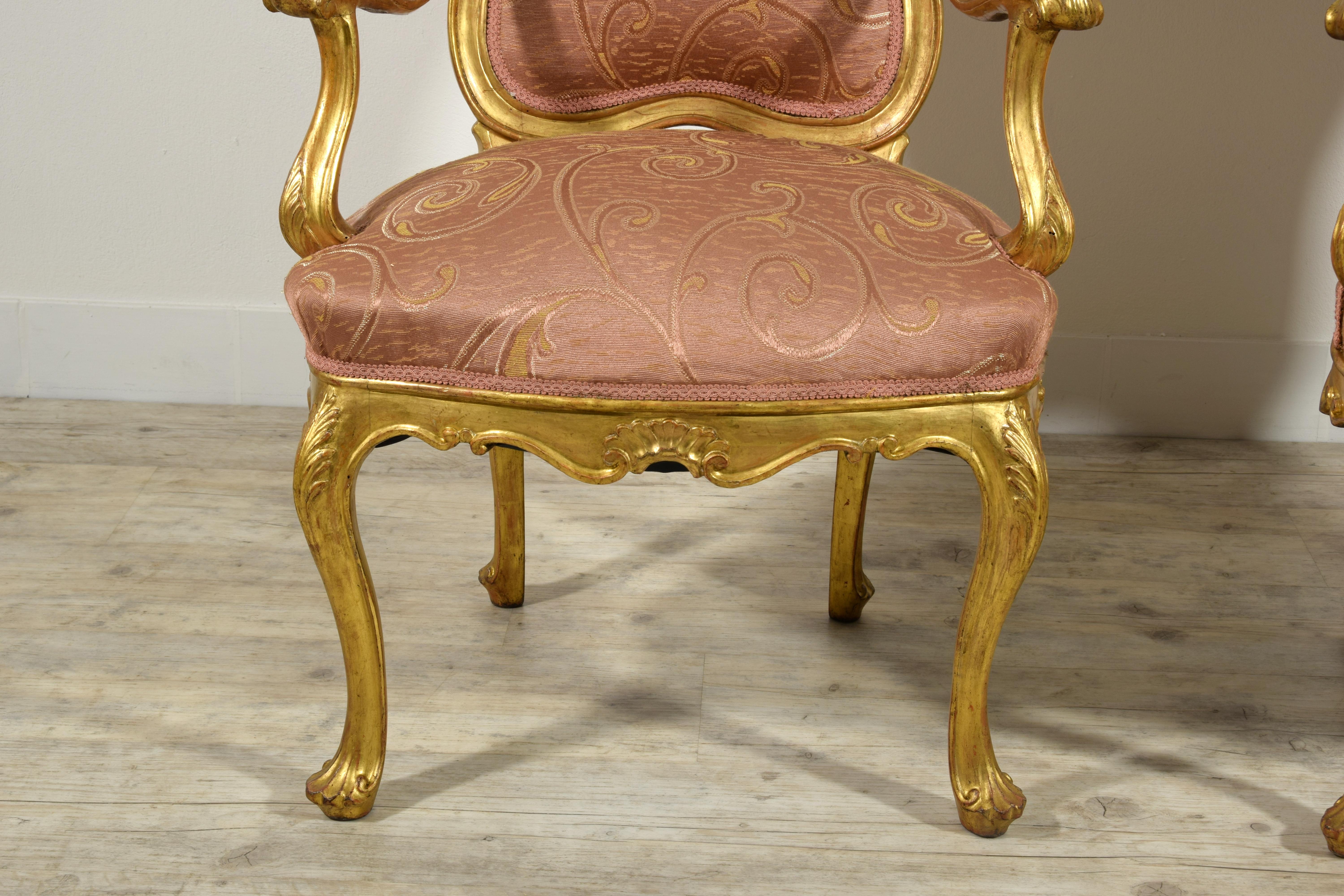 19th Century, Pair of Italian Giltwood Armchairs For Sale 10