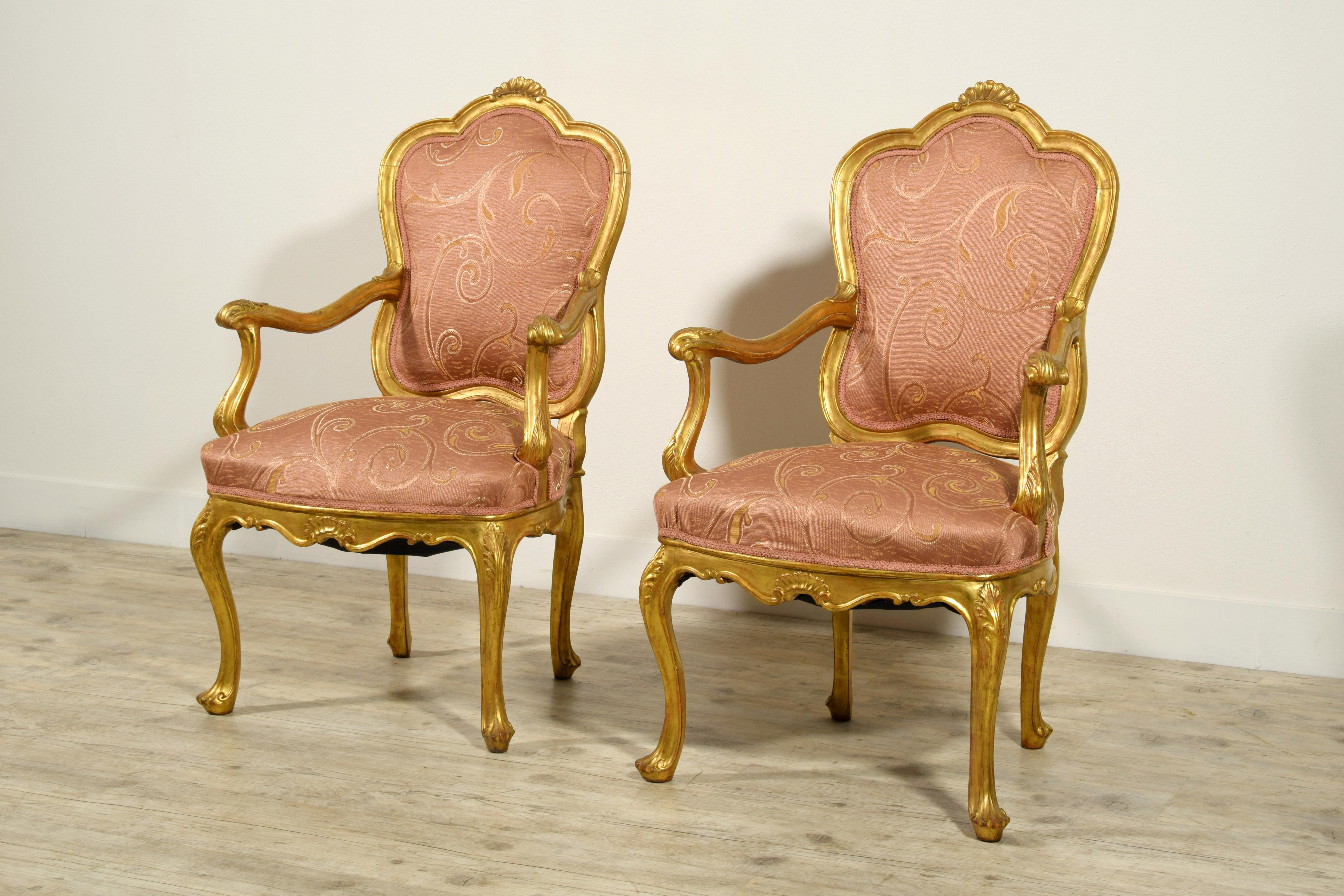 Hand-Carved 19th Century, Pair of Italian Giltwood Armchairs For Sale