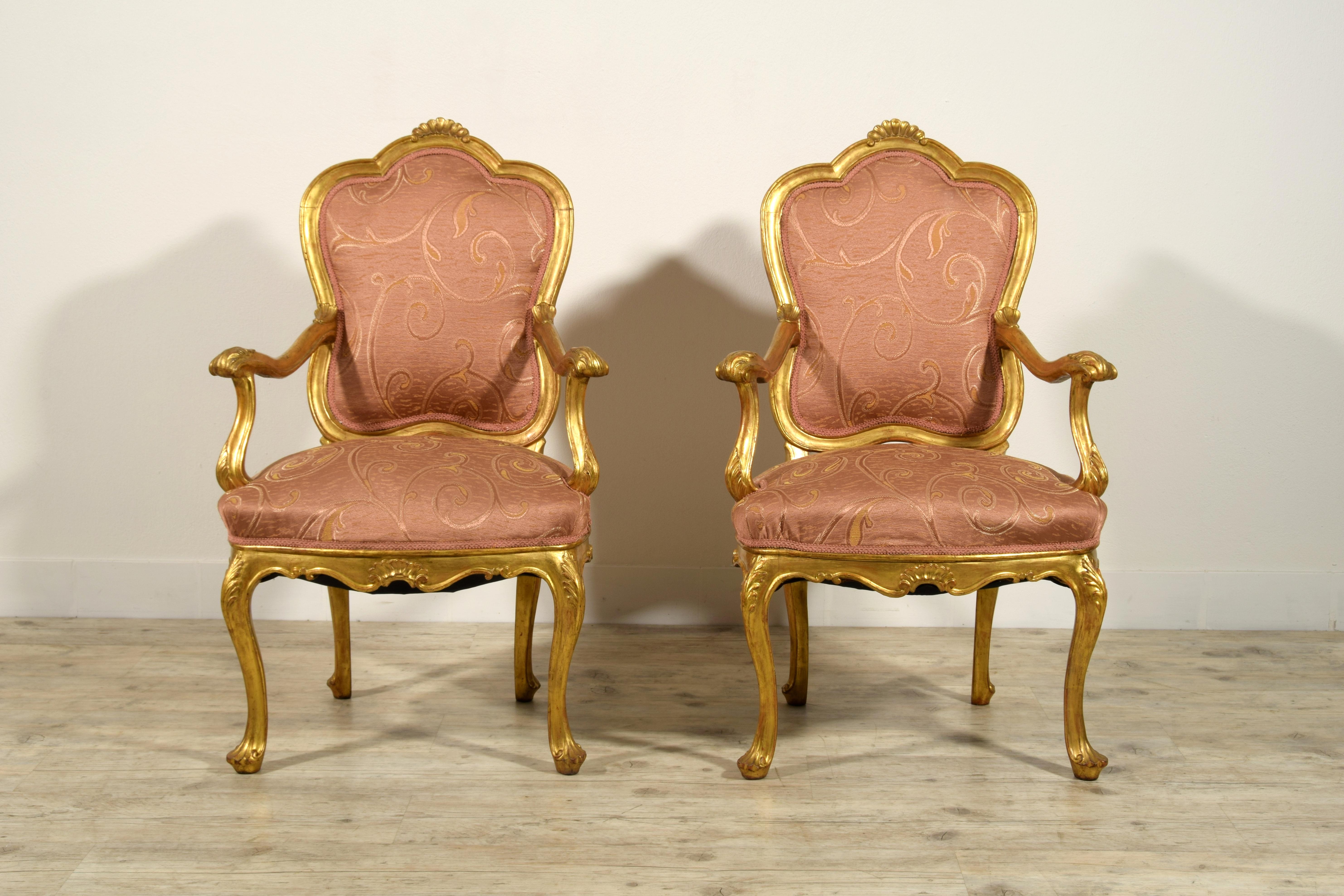 19th Century, Pair of Italian Giltwood Armchairs For Sale 4