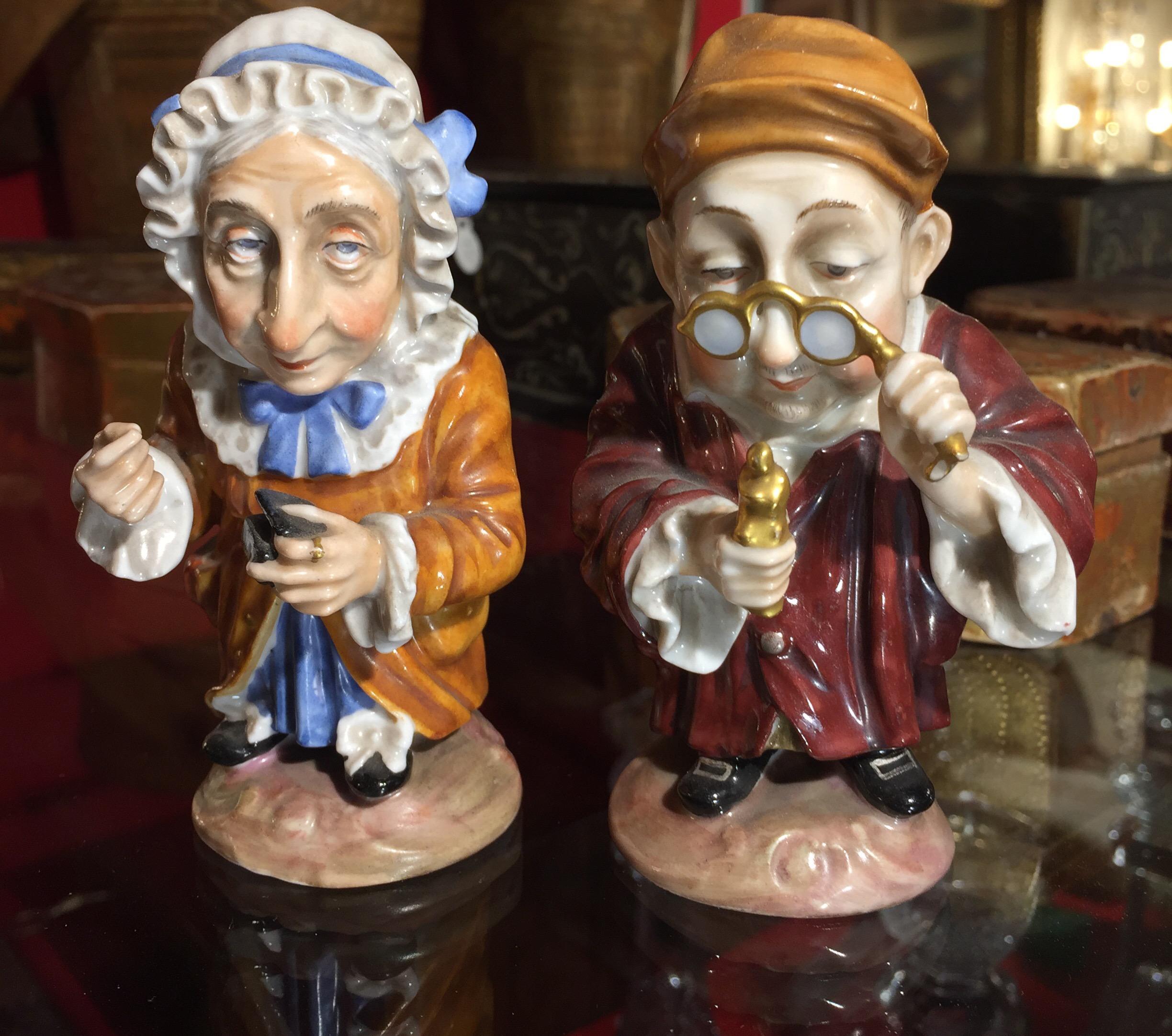 Exclusive and rare Italian Doccia Ginori porcelain pair of Dwarfs or two old persons represented as grotesque figures. These small sculptures inspired from a series of drawings by Jacques Callot’s entitled, “Grosteque Dwarves” dating back to