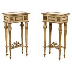 Paire de tables centrales italiennes de style Louis XVI en bois laqué du 19ème siècle 