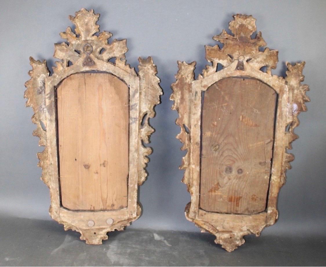 Bois Paire de miroirs italiens Rococo Champaigne en bois doré argenté du 19ème siècle en vente