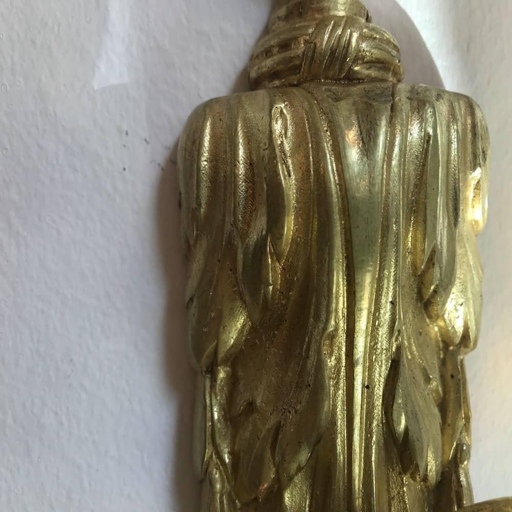 Siglo XIX Pareja de candelabros italianos Estilo Luis XVI Bronce dorado, 1880 circa en venta 6