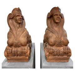 Pareja de esfinges italianas de terracota del siglo XIX - Esculturas toscanas antiguas
