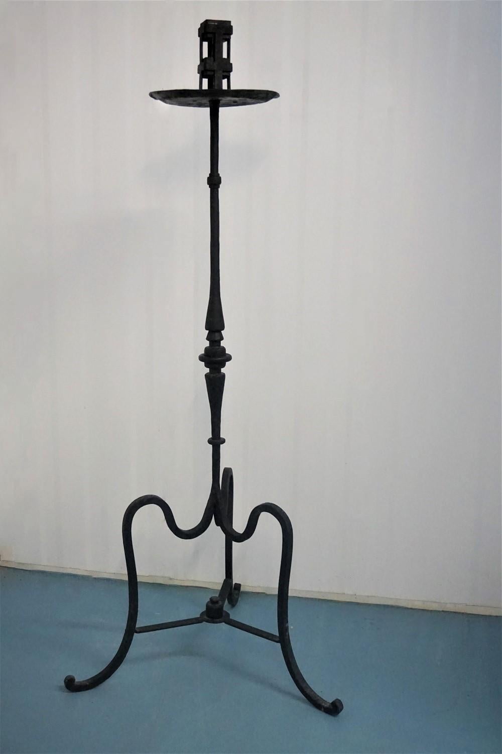 19th Century Pair of Italian Wrought Iron Torchères, Candleholders In Good Condition In Frankfurt am Main, DE