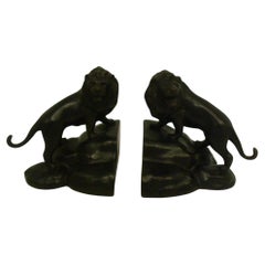 19th Century Pair of Japanese Bronze Lions Bookends, Meiji Period