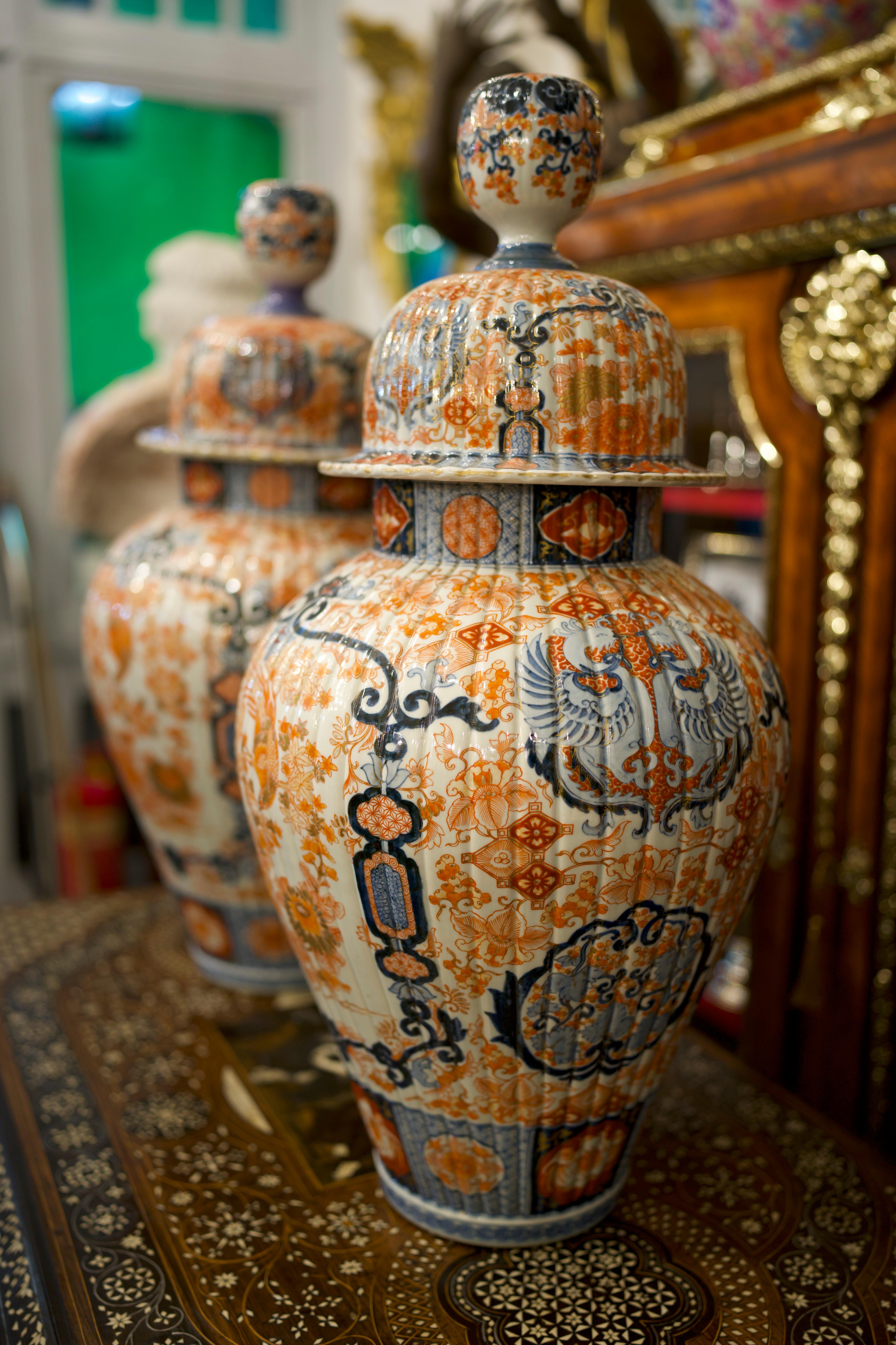 19th Century Pair of Japanese Imari Lidded Ginger Jars/Vases For Sale 2