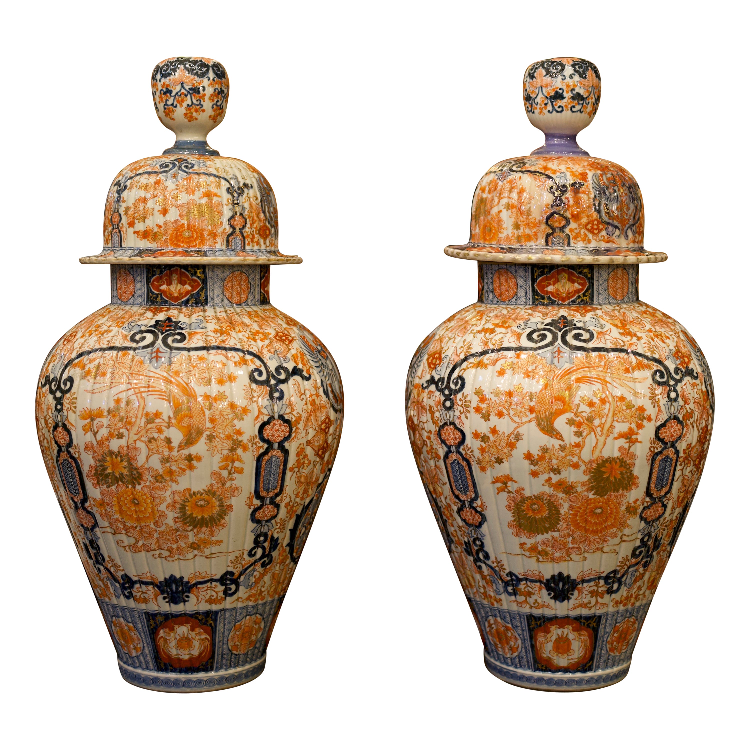 Paire de pots à gingembre/vases à couvercle japonais Imari du 19e siècle
