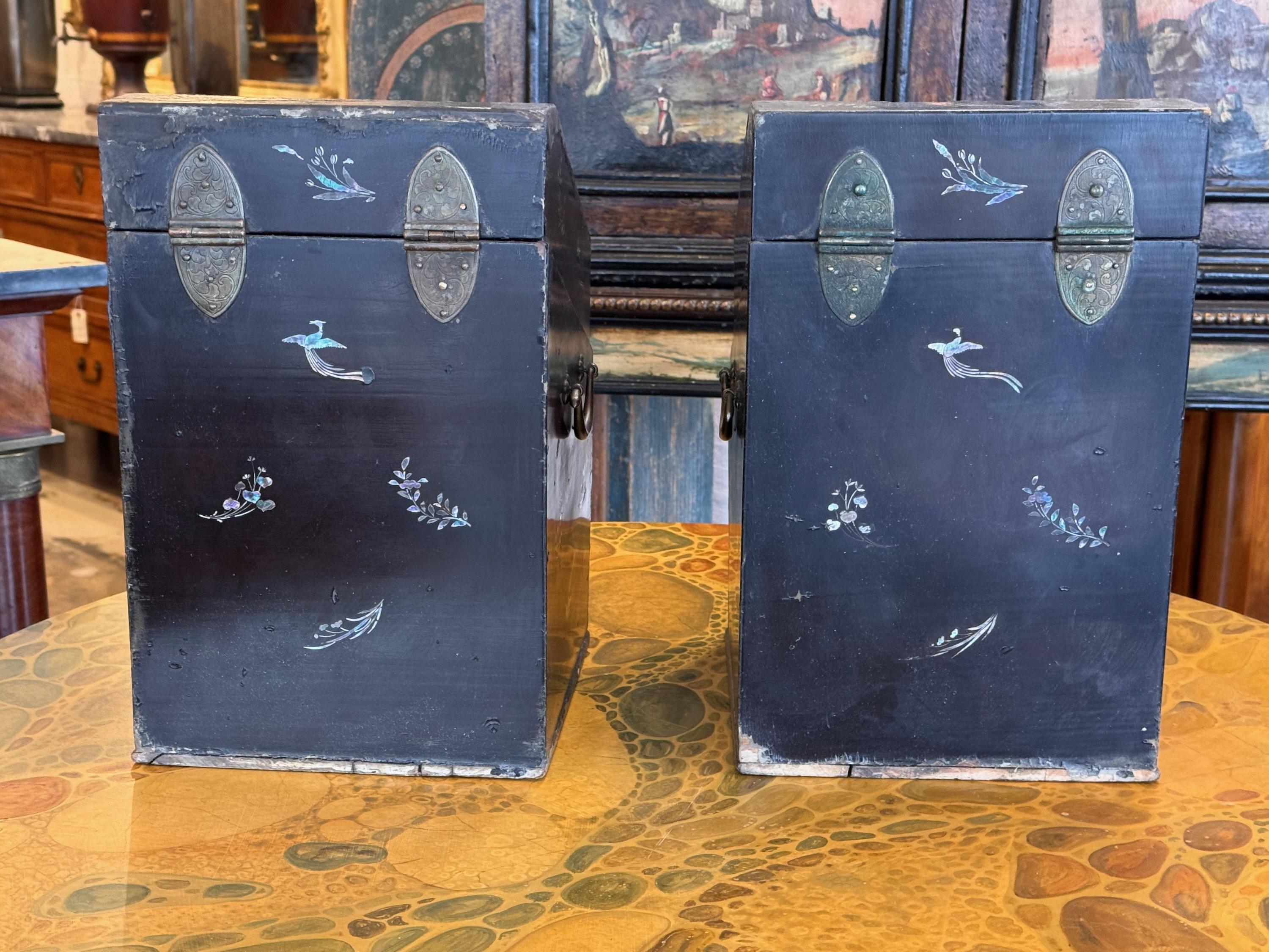 19th Century Pair of Knife Boxes With Mother of Pearl For Sale 7